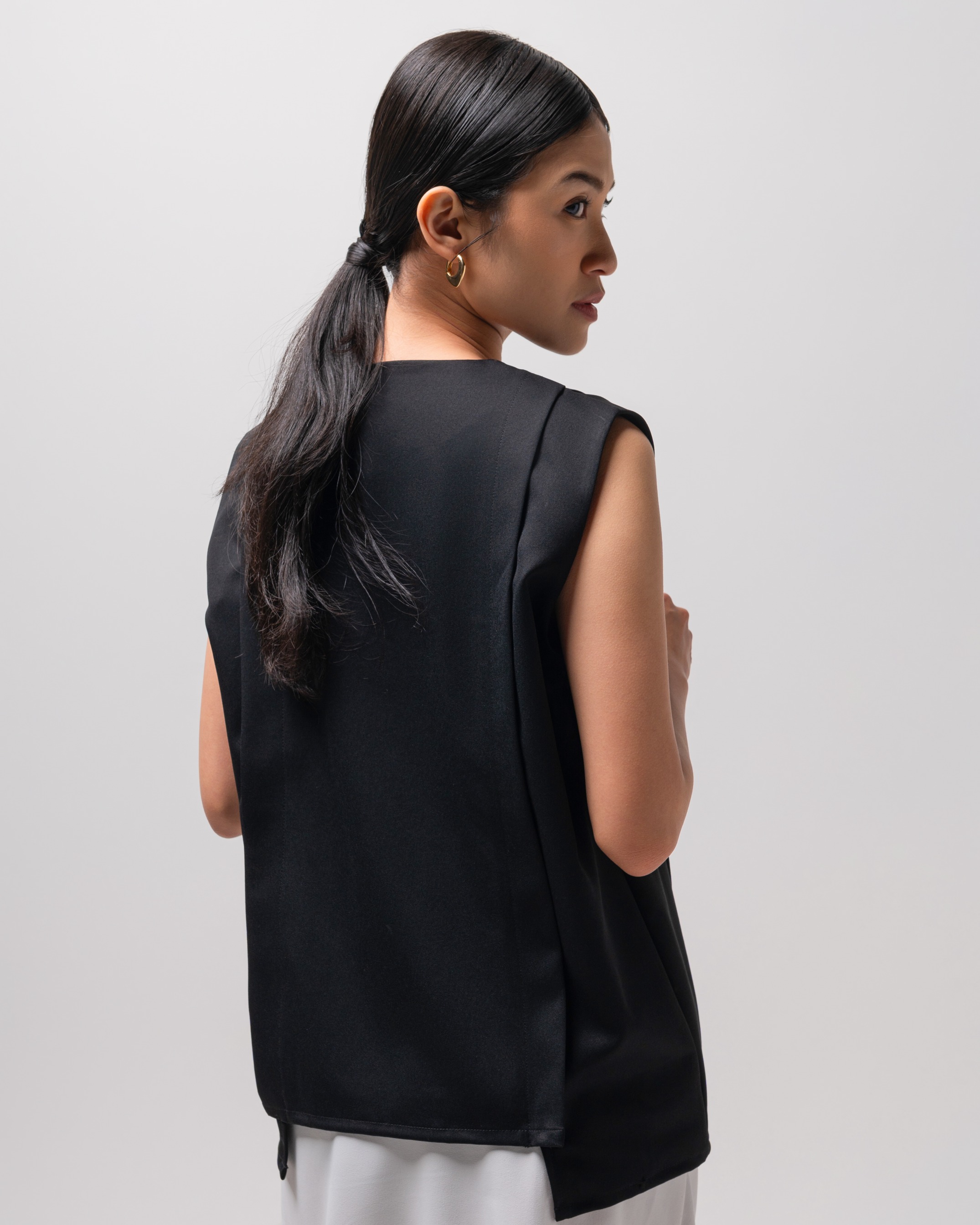 Lola Vest