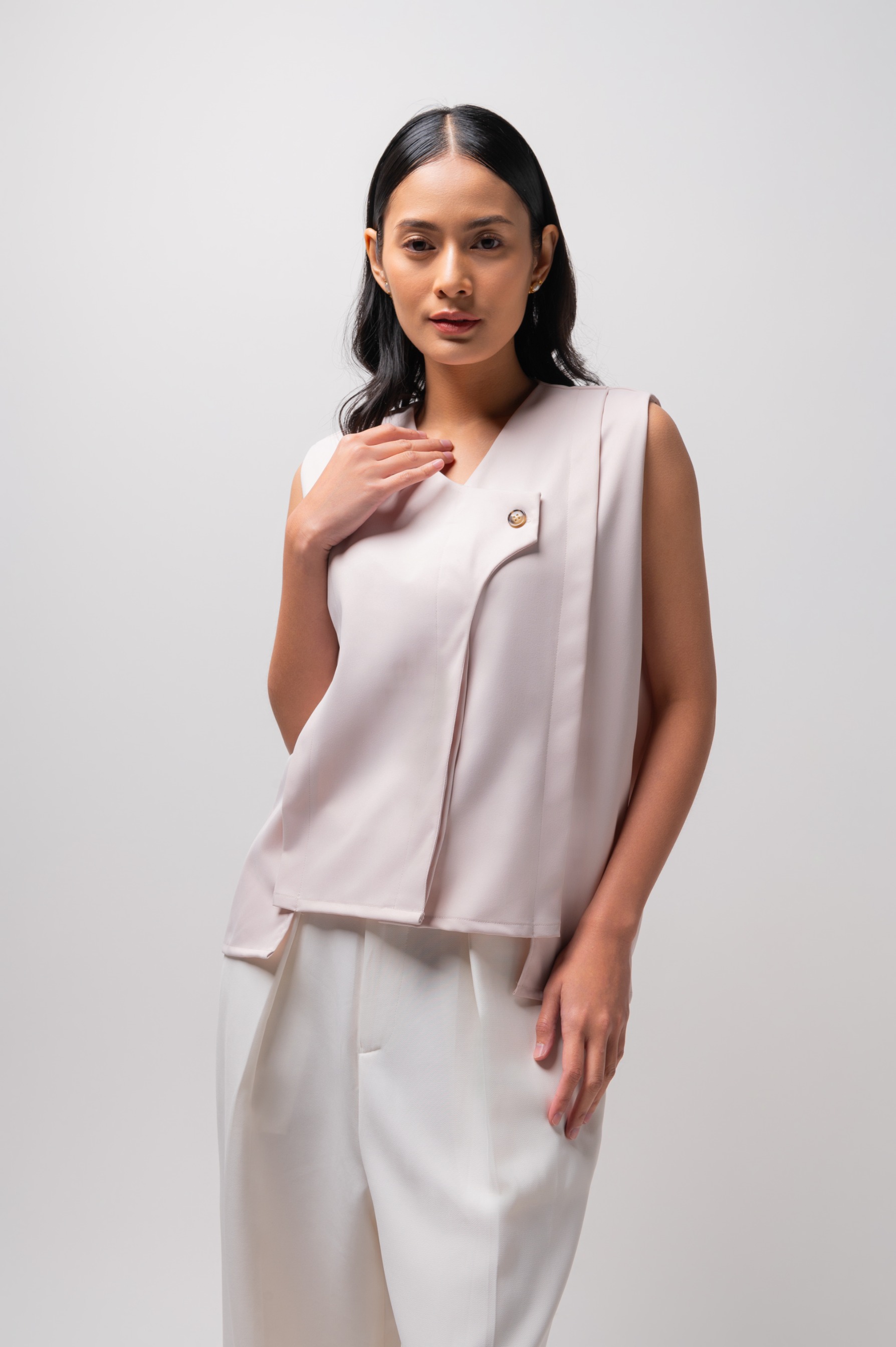 Lola Vest