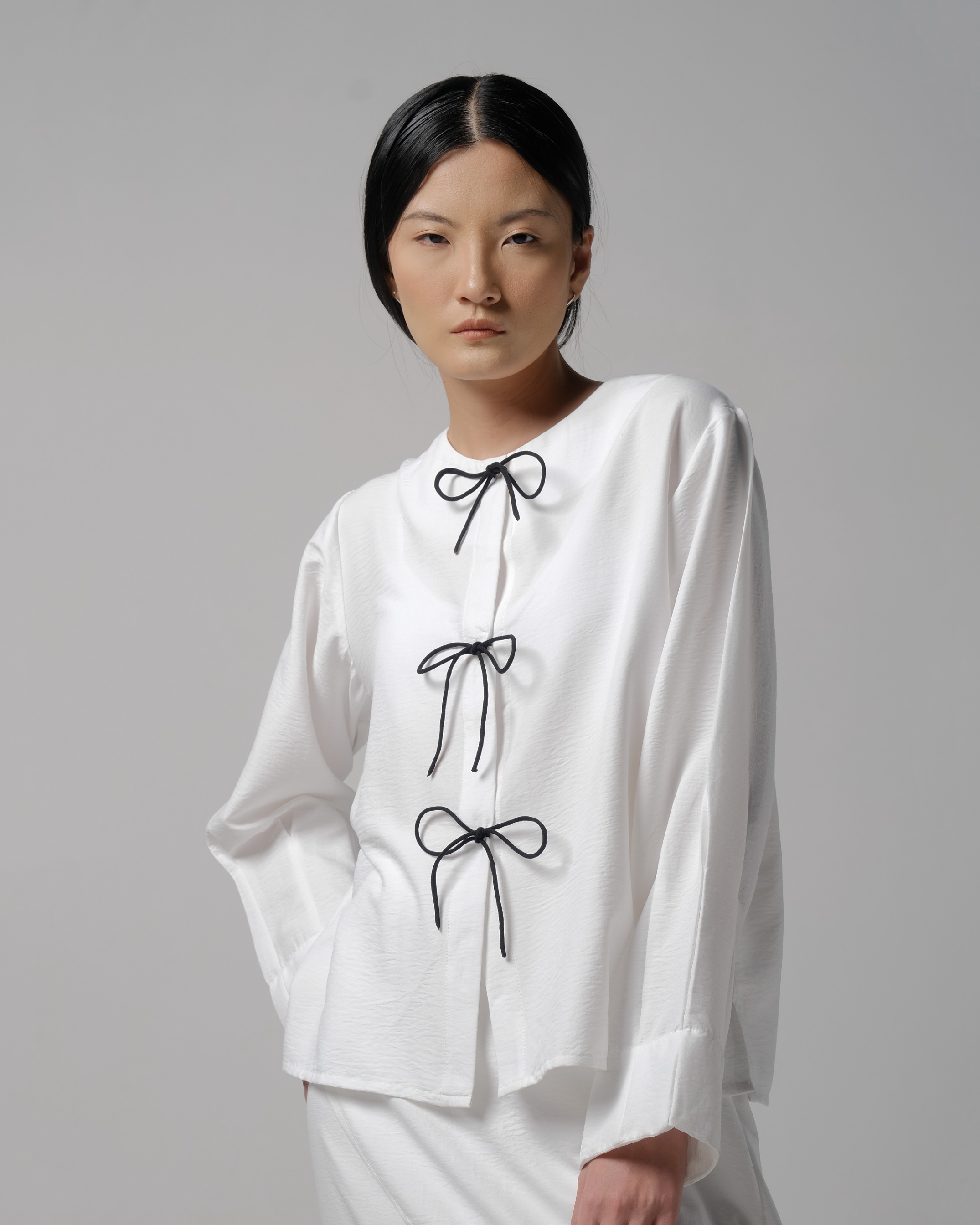 New Tail Blouse 