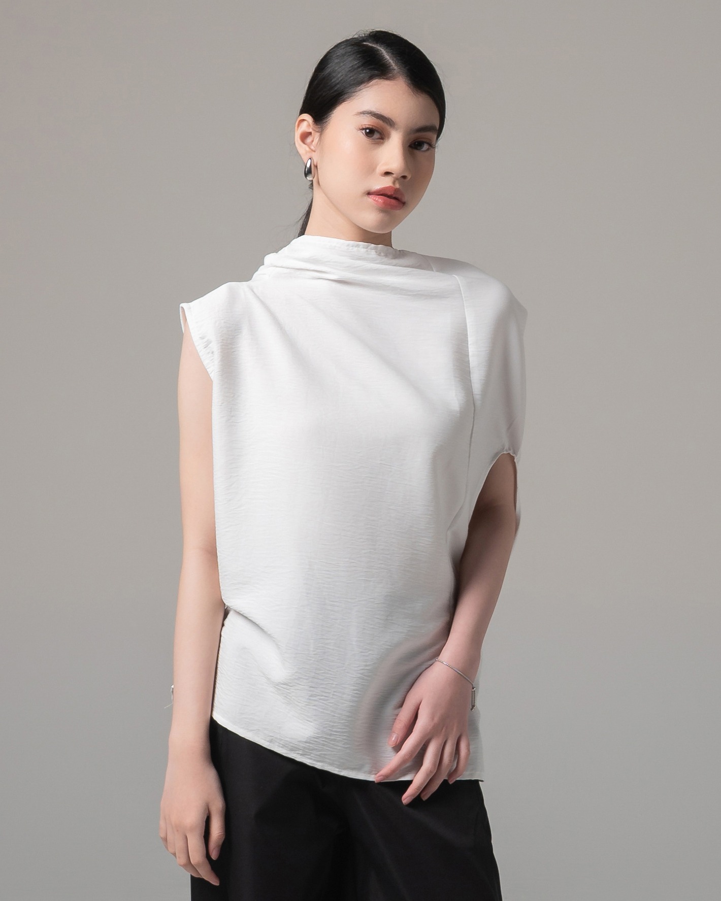 Cowl Top
