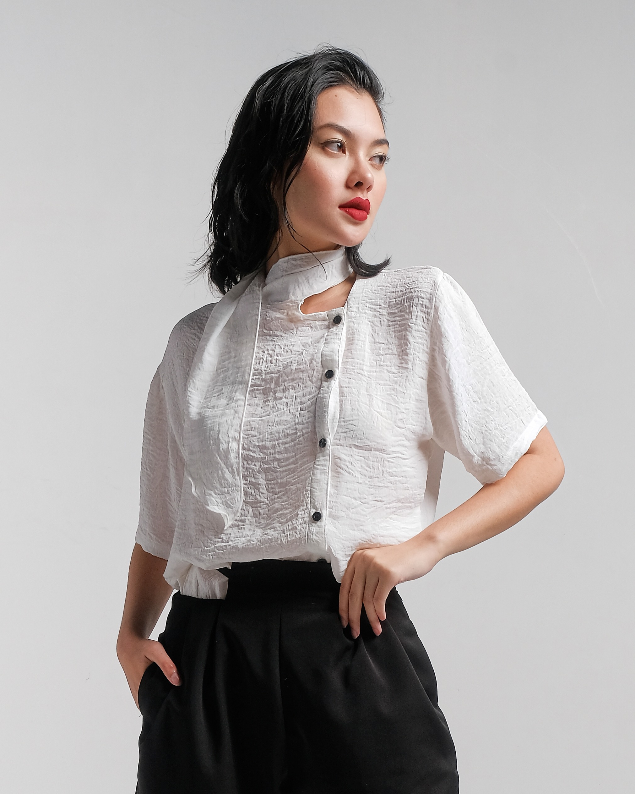 Sera Shirt BW