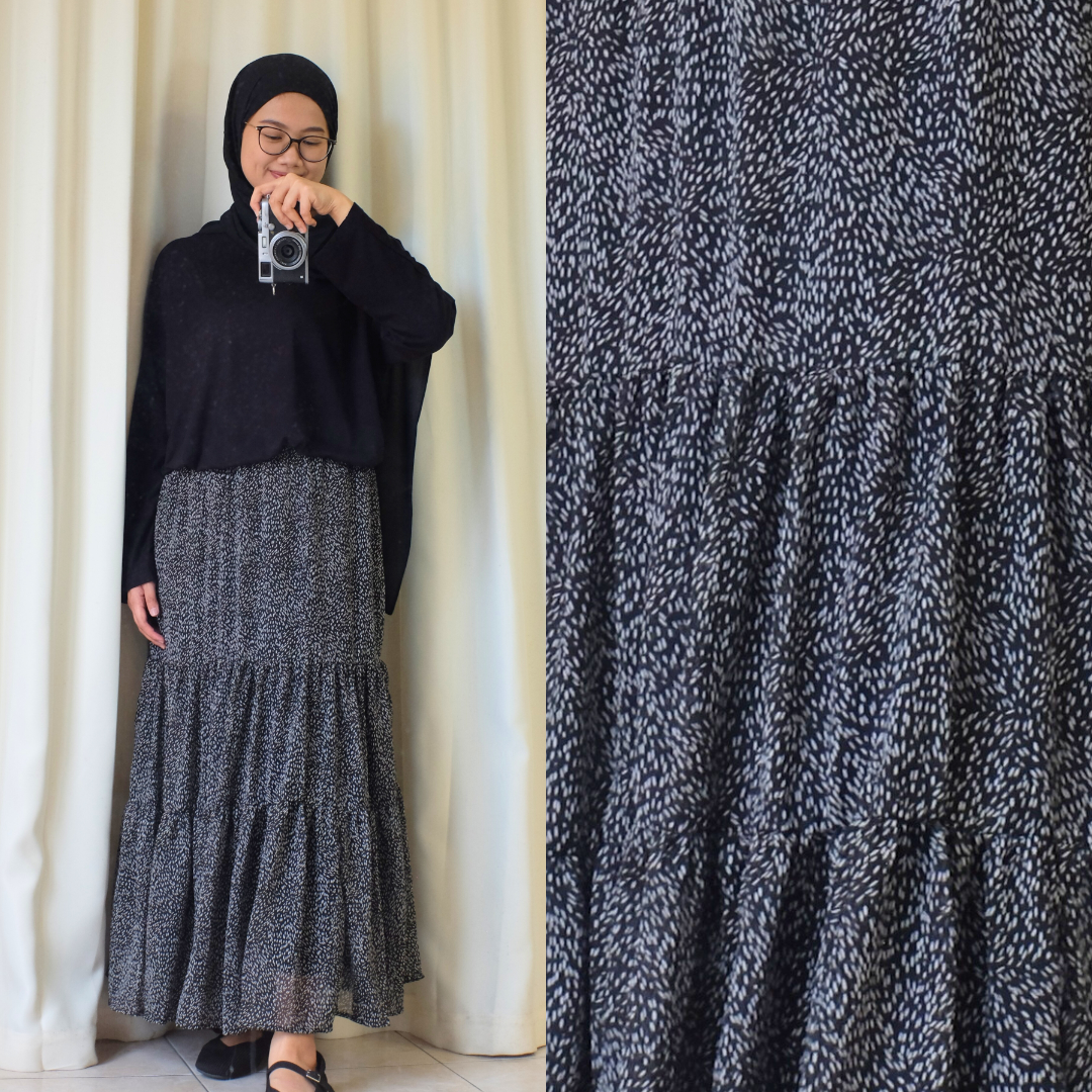 Flowy Naomi Skirt (Black Series)