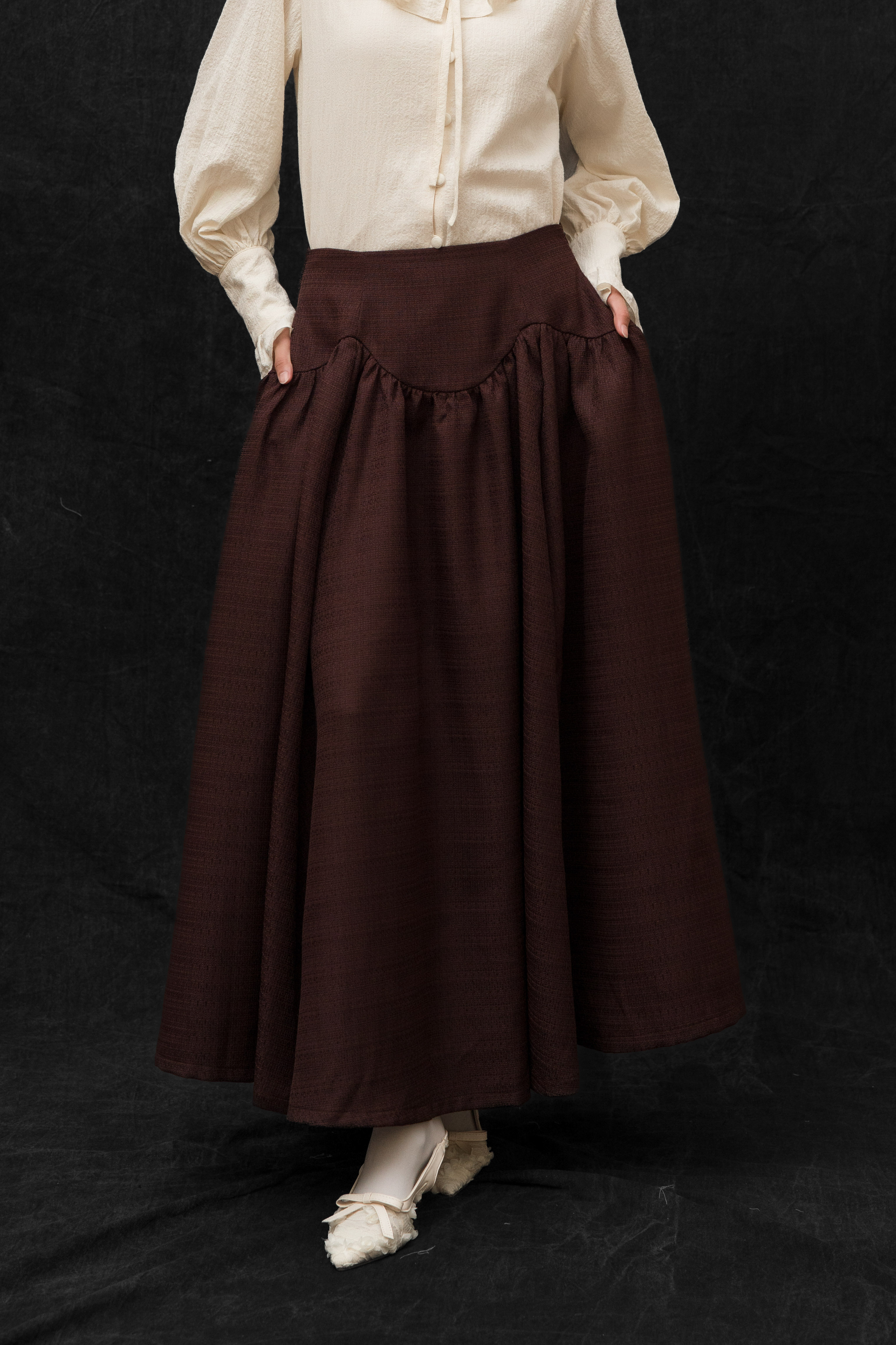 Mai Skirt in Brown 