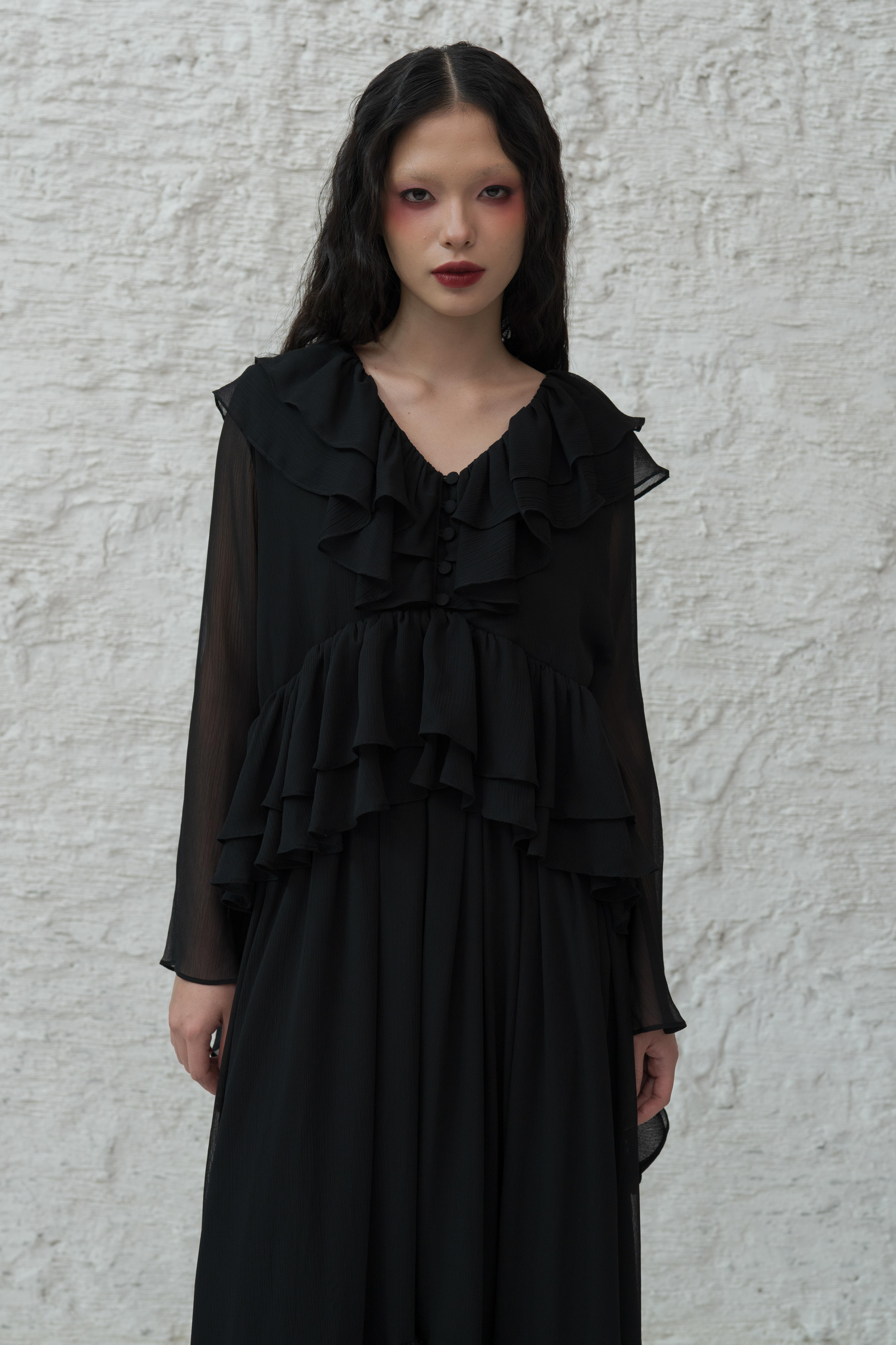 Sorenna Dress in Black
