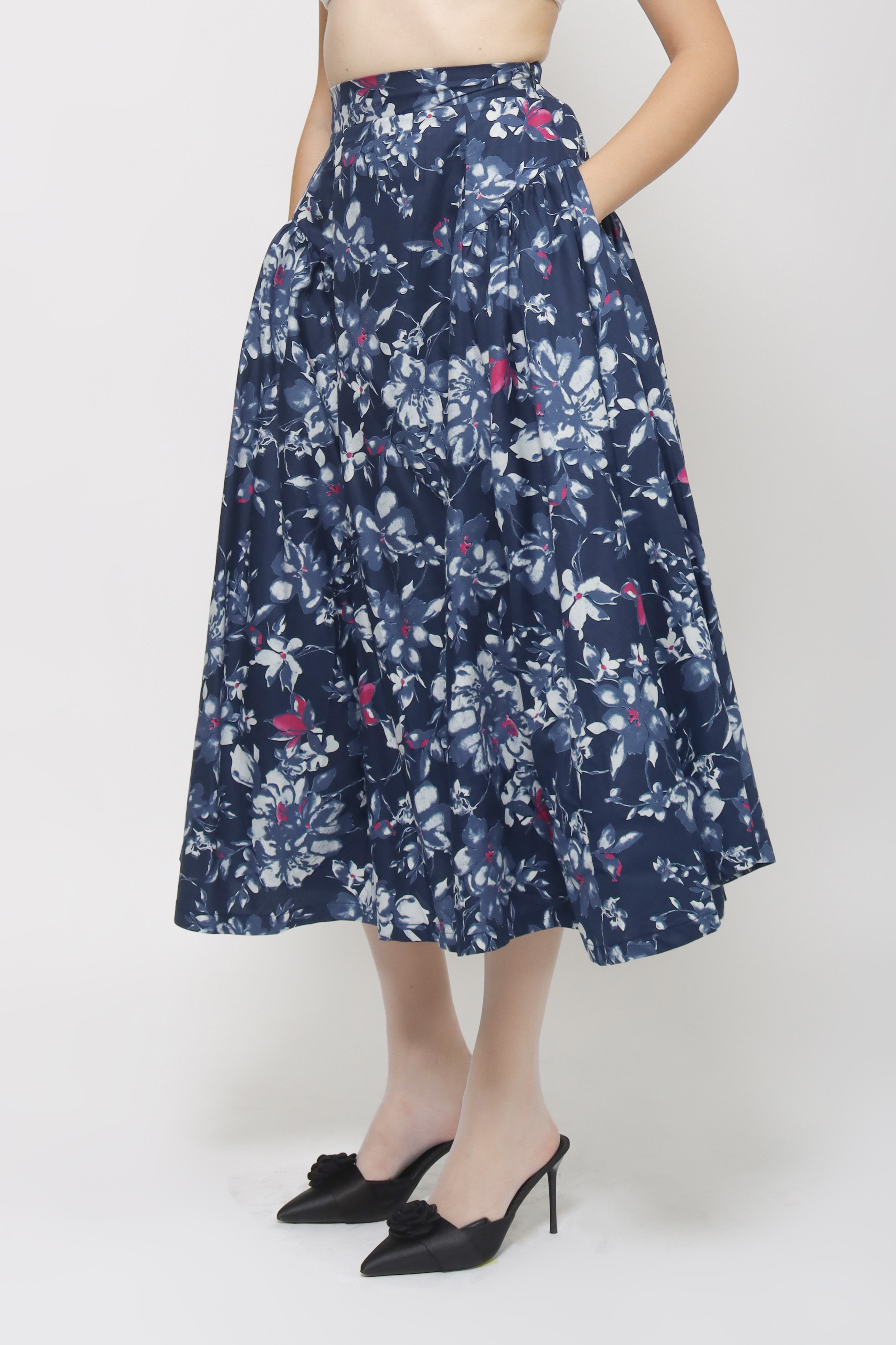Eden Skirt in Blue Floral