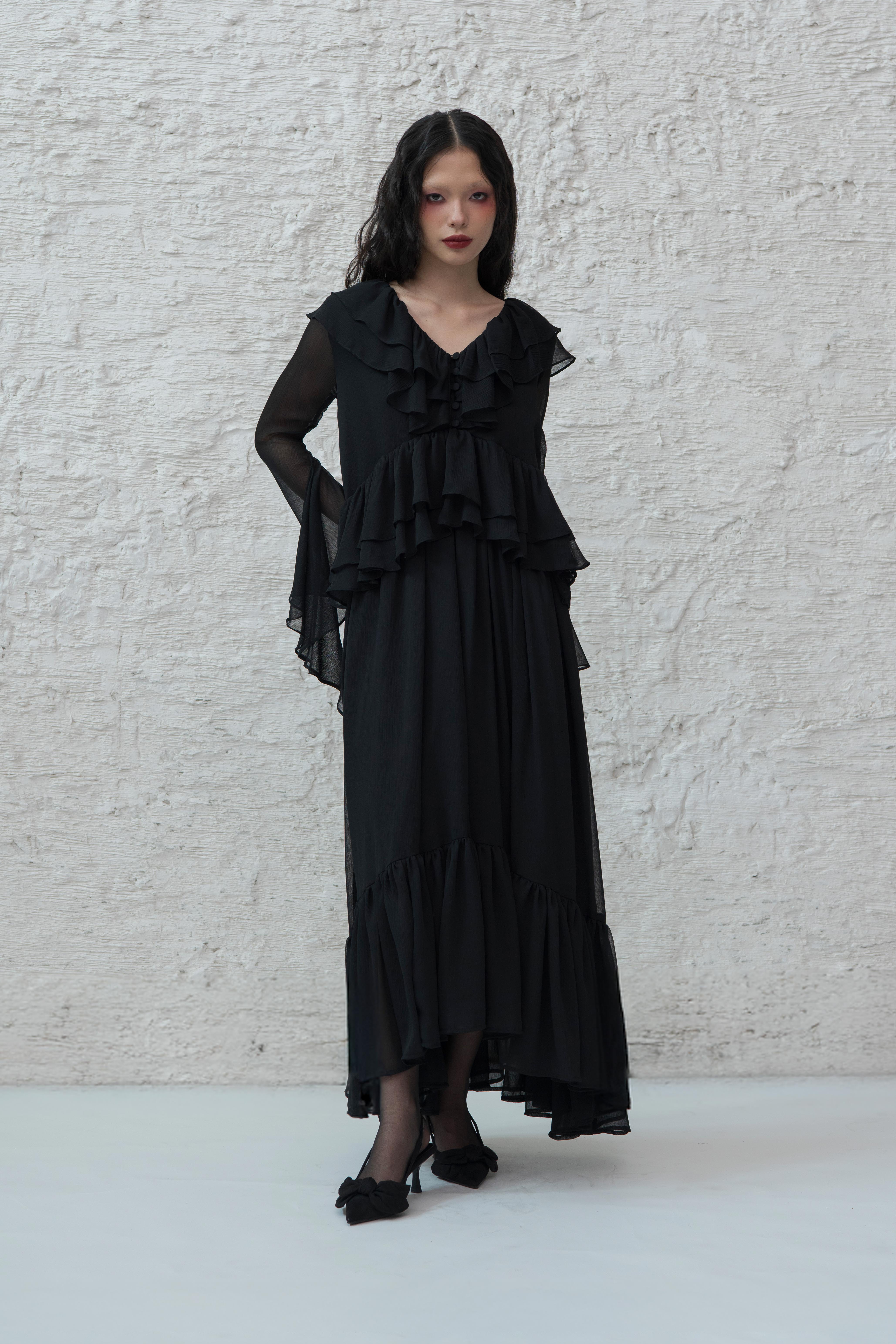 Sorenna Dress in Black