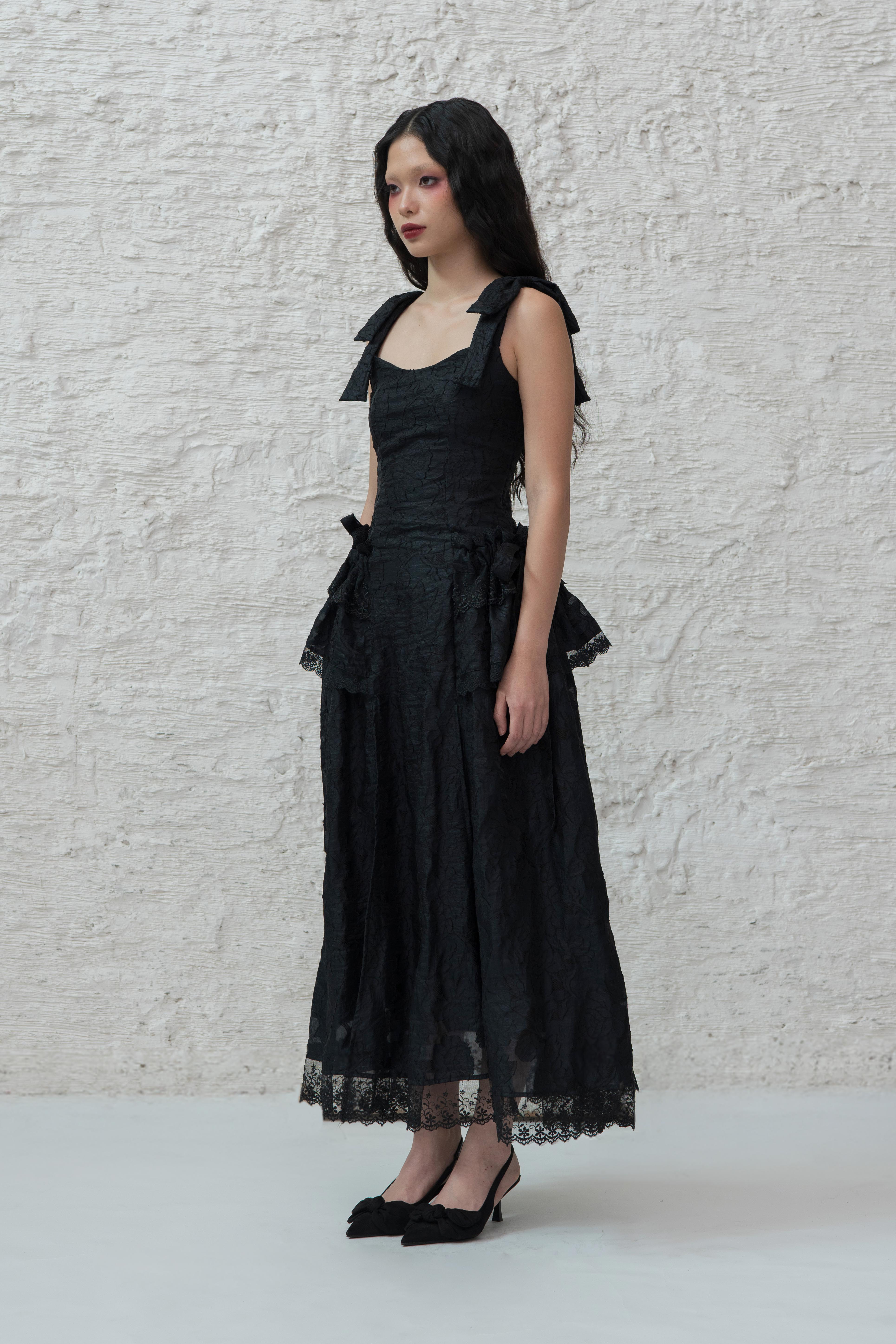 Circe Dress in Black
