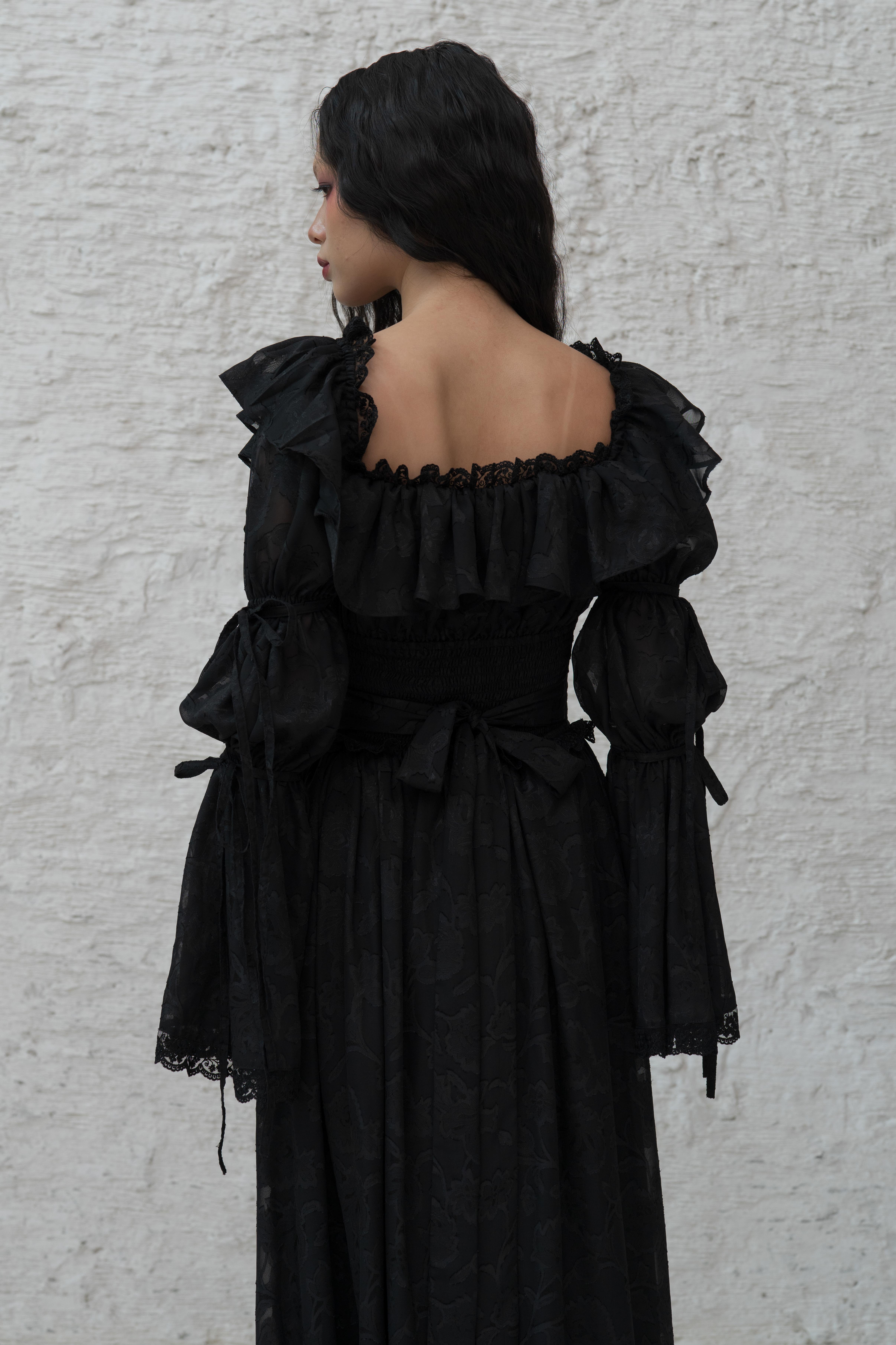 Eternal Dress in Black 