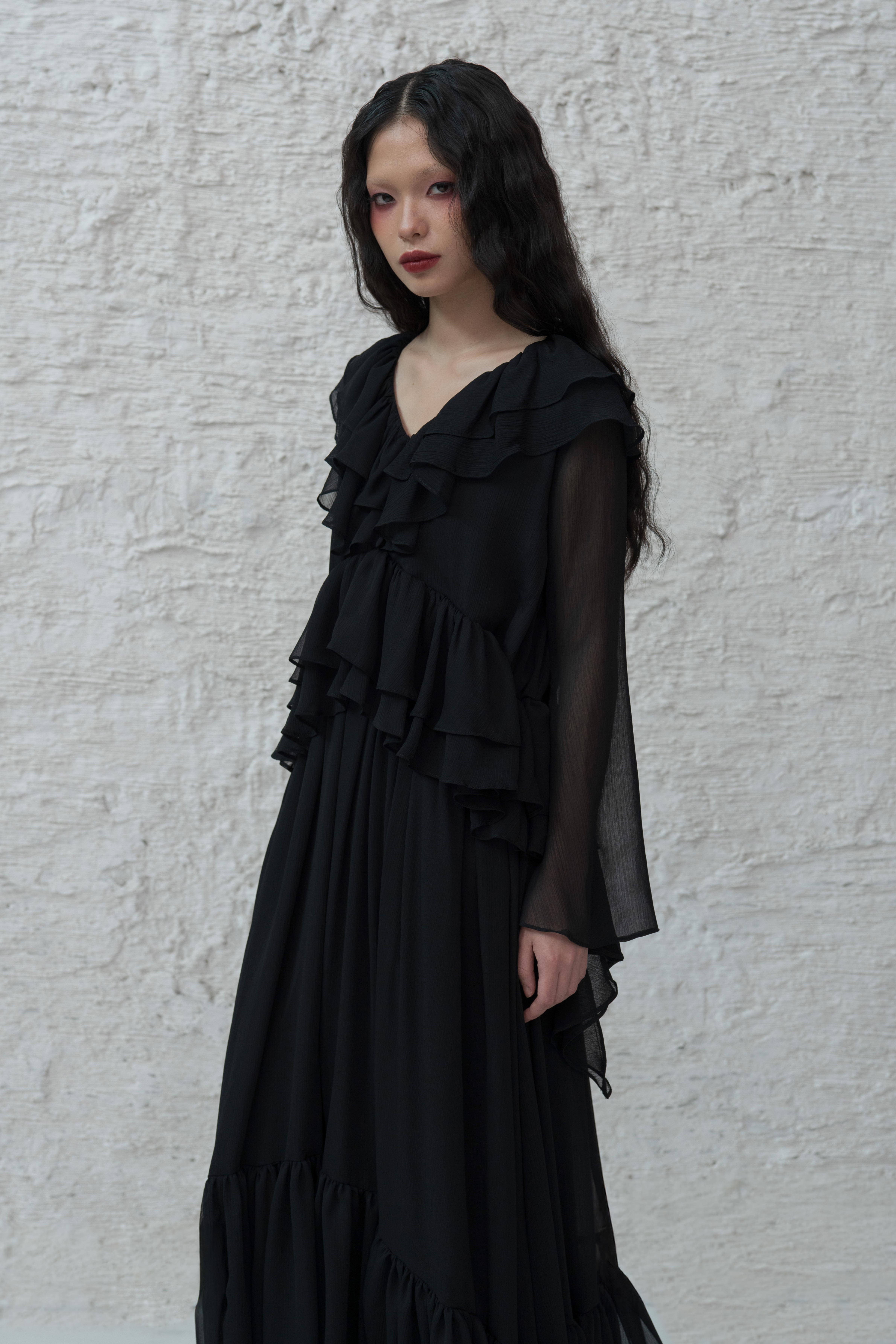 Sorenna Dress in Black