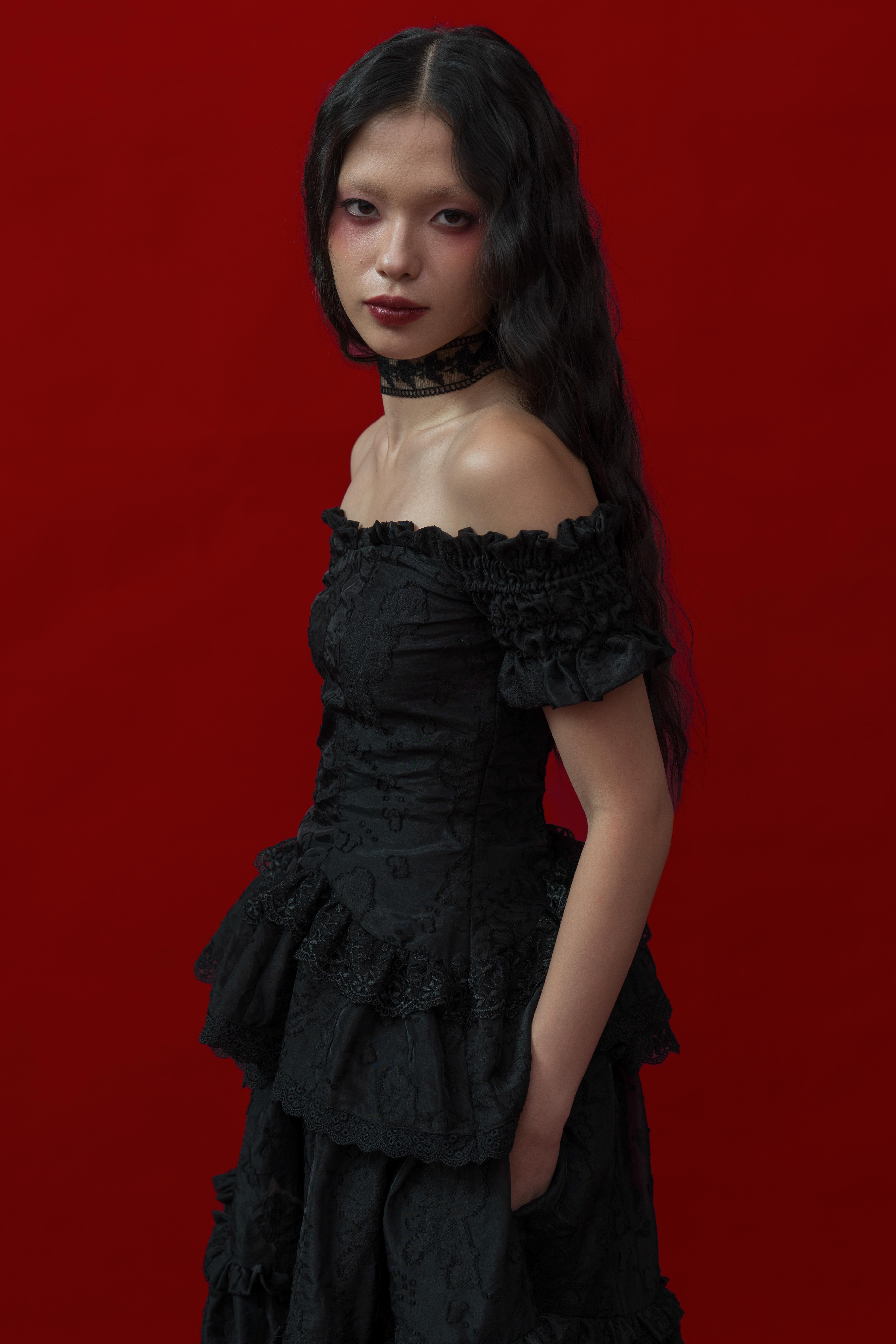 Lunaria Blouse in Black