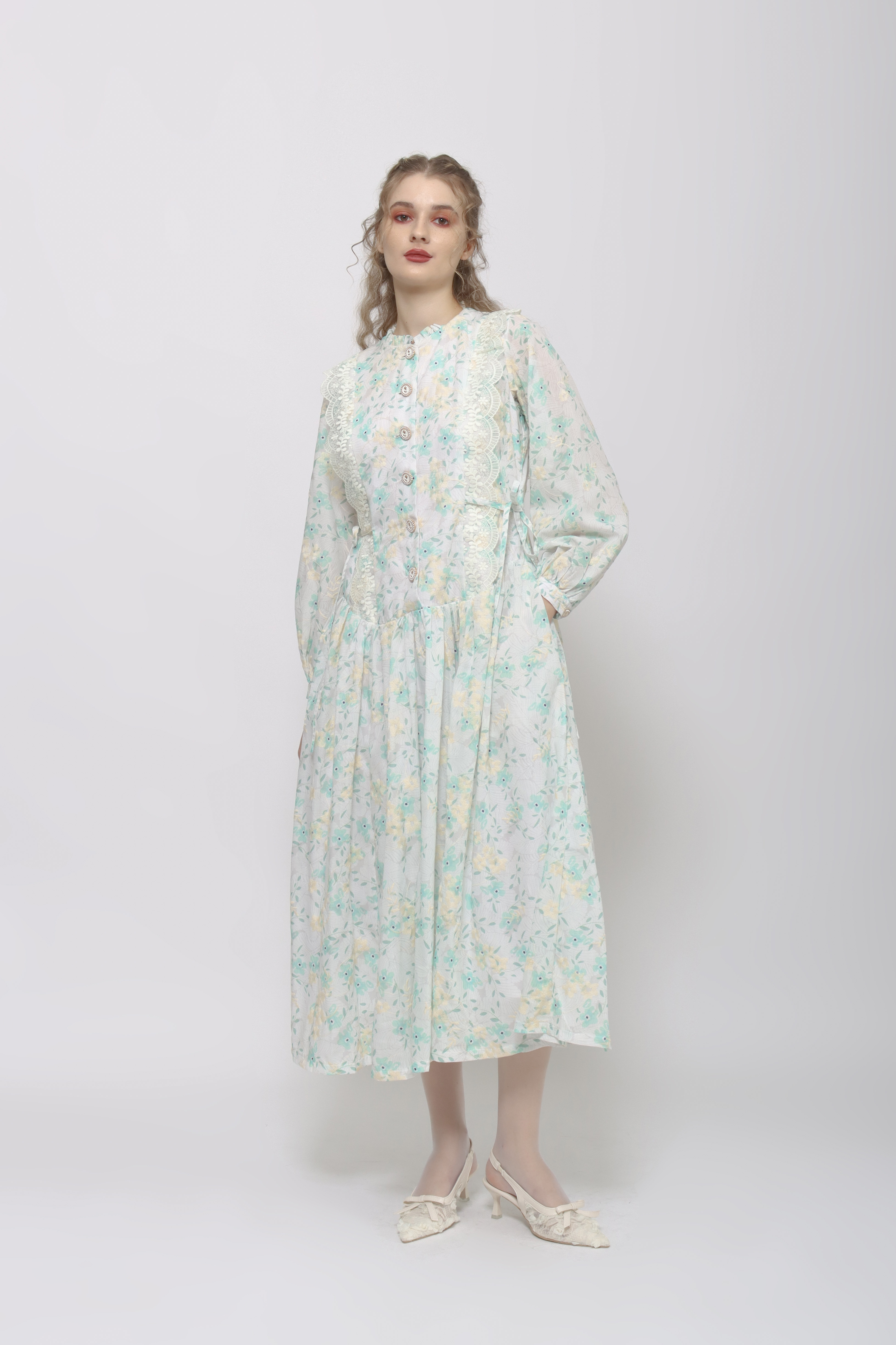 Sylvie Dress in Mint-Beige Floral