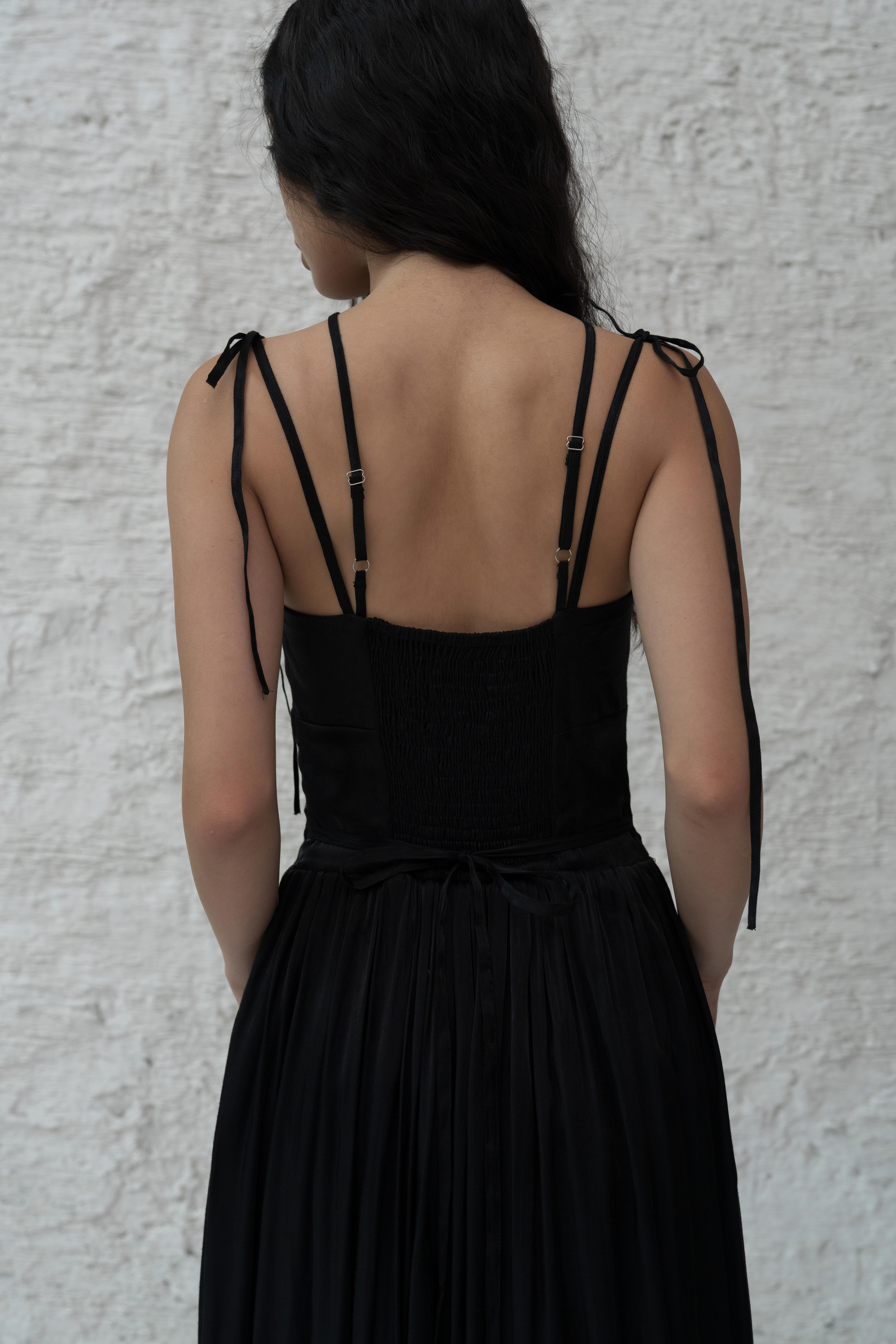 Liora Dress in Black