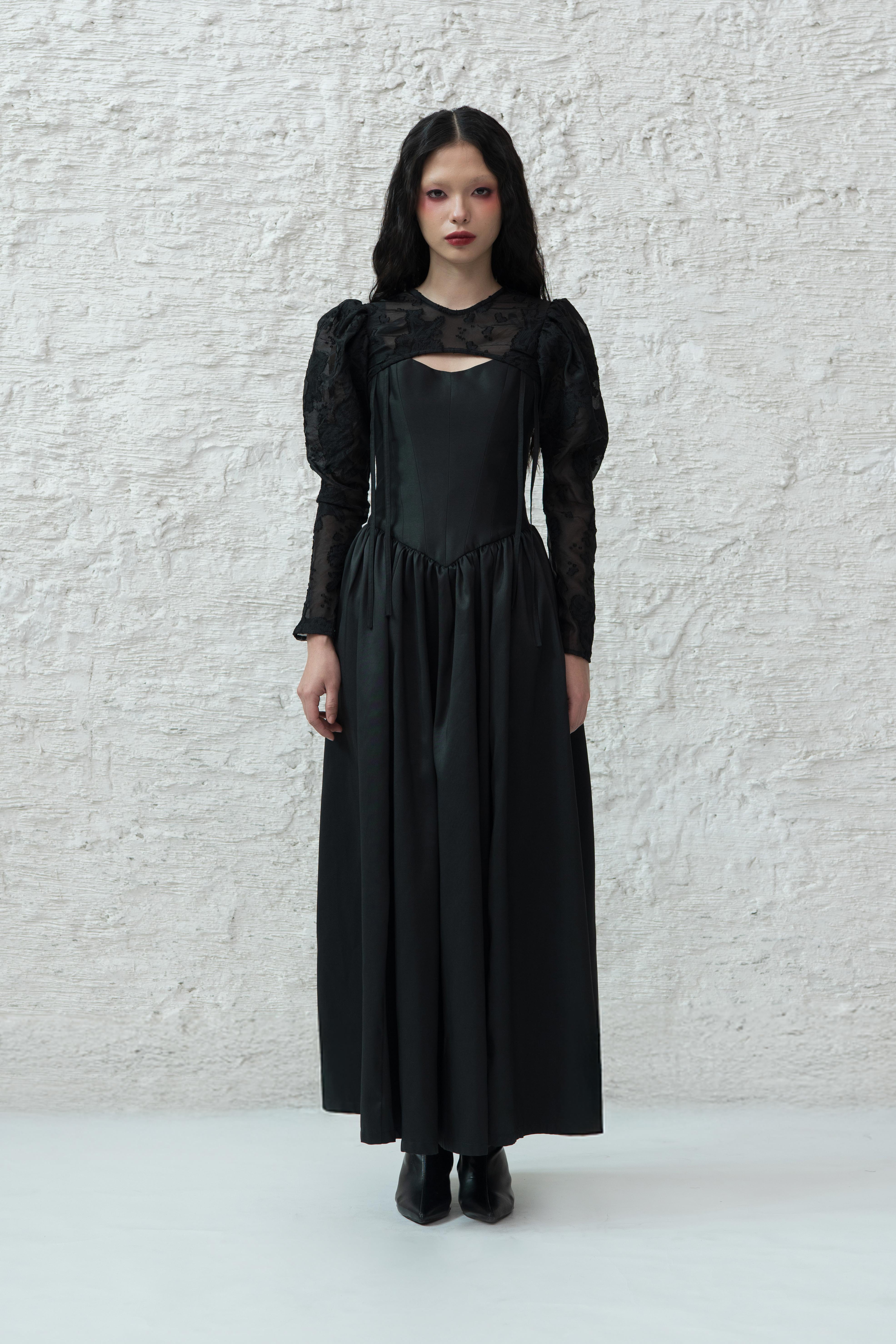 Mirelle Bolero in Black