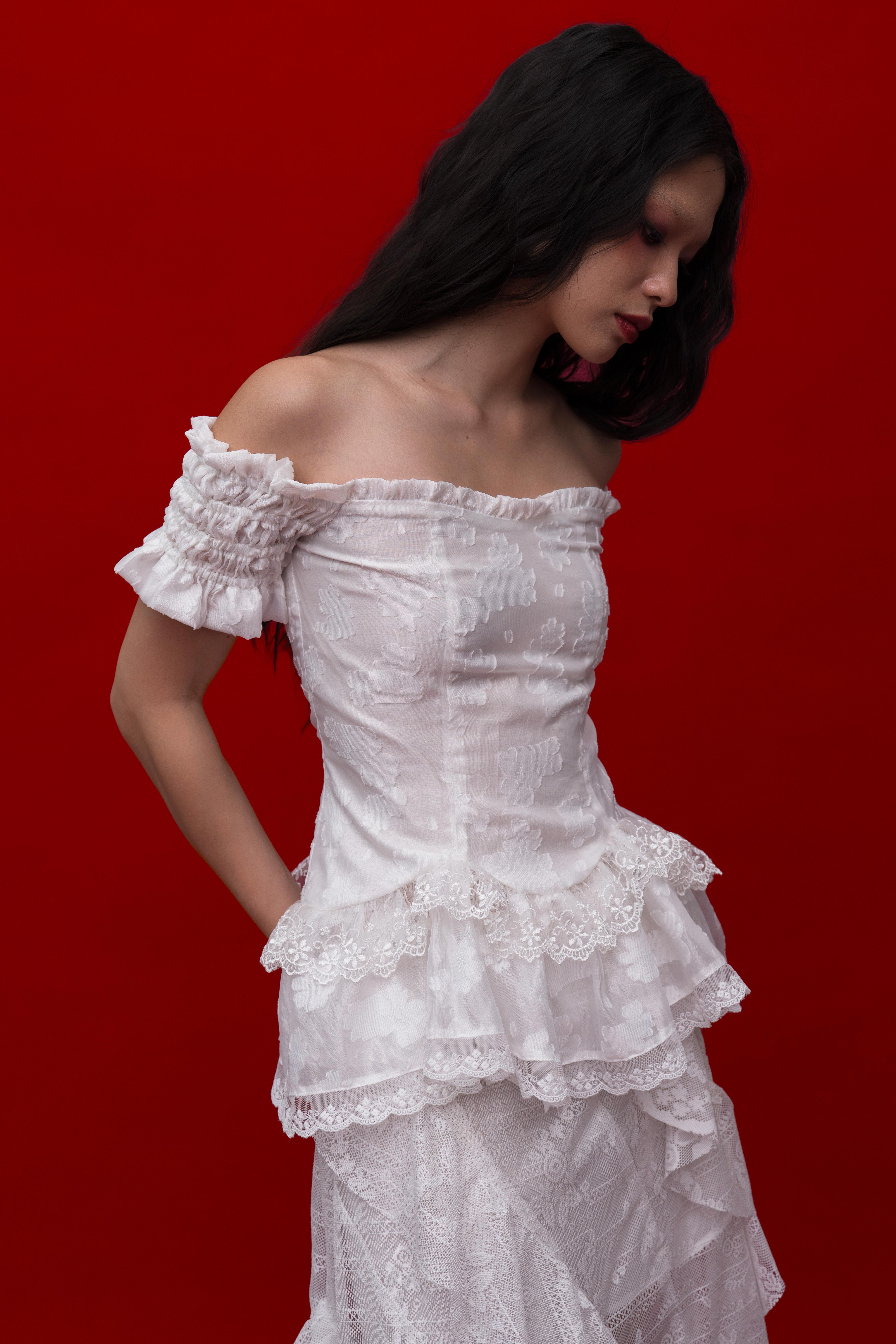 Lunaria Blouse in White 