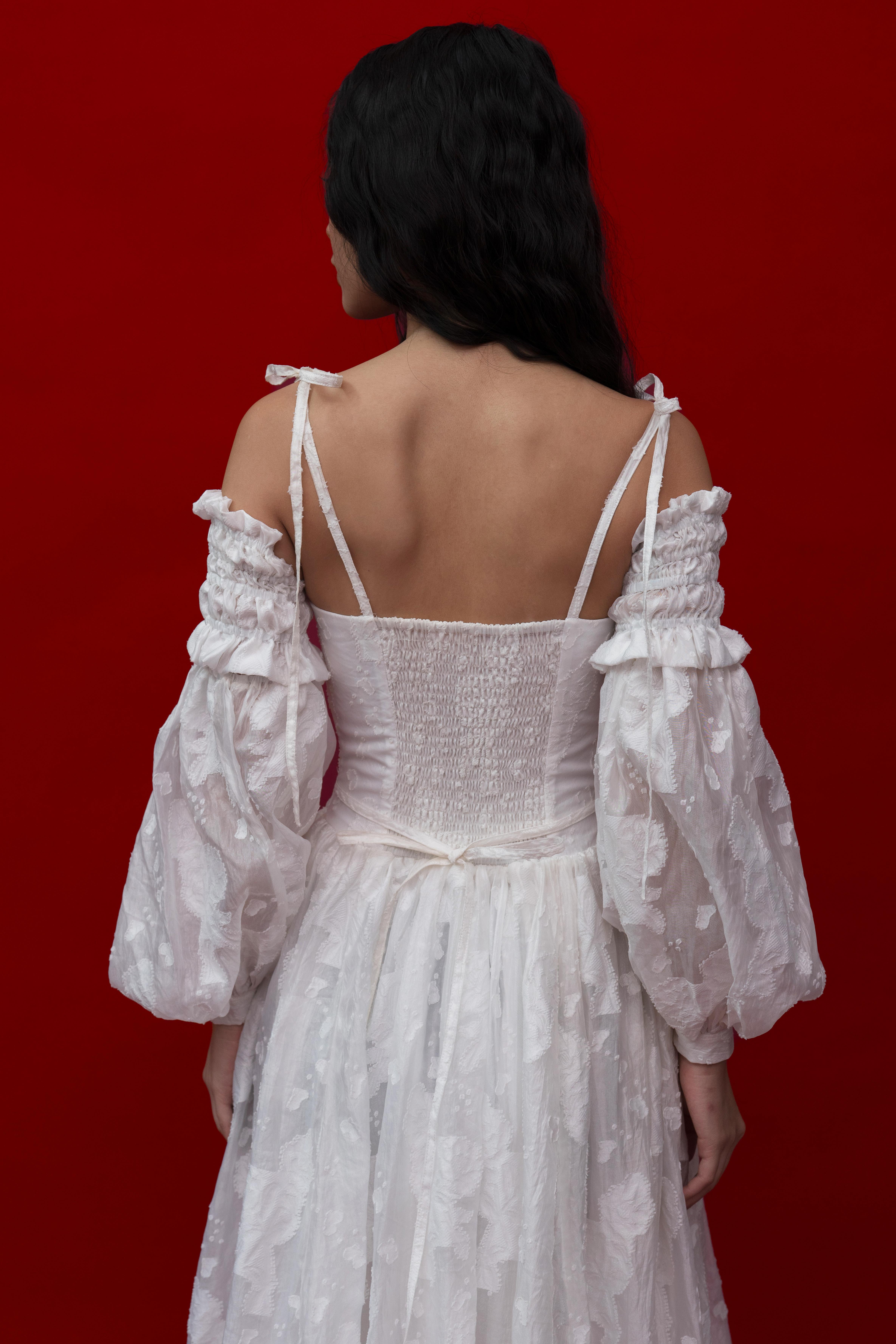 Averelle Dress in White