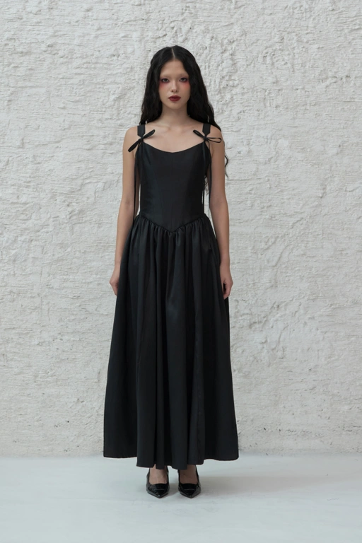 Image of Vessara Dress in Black