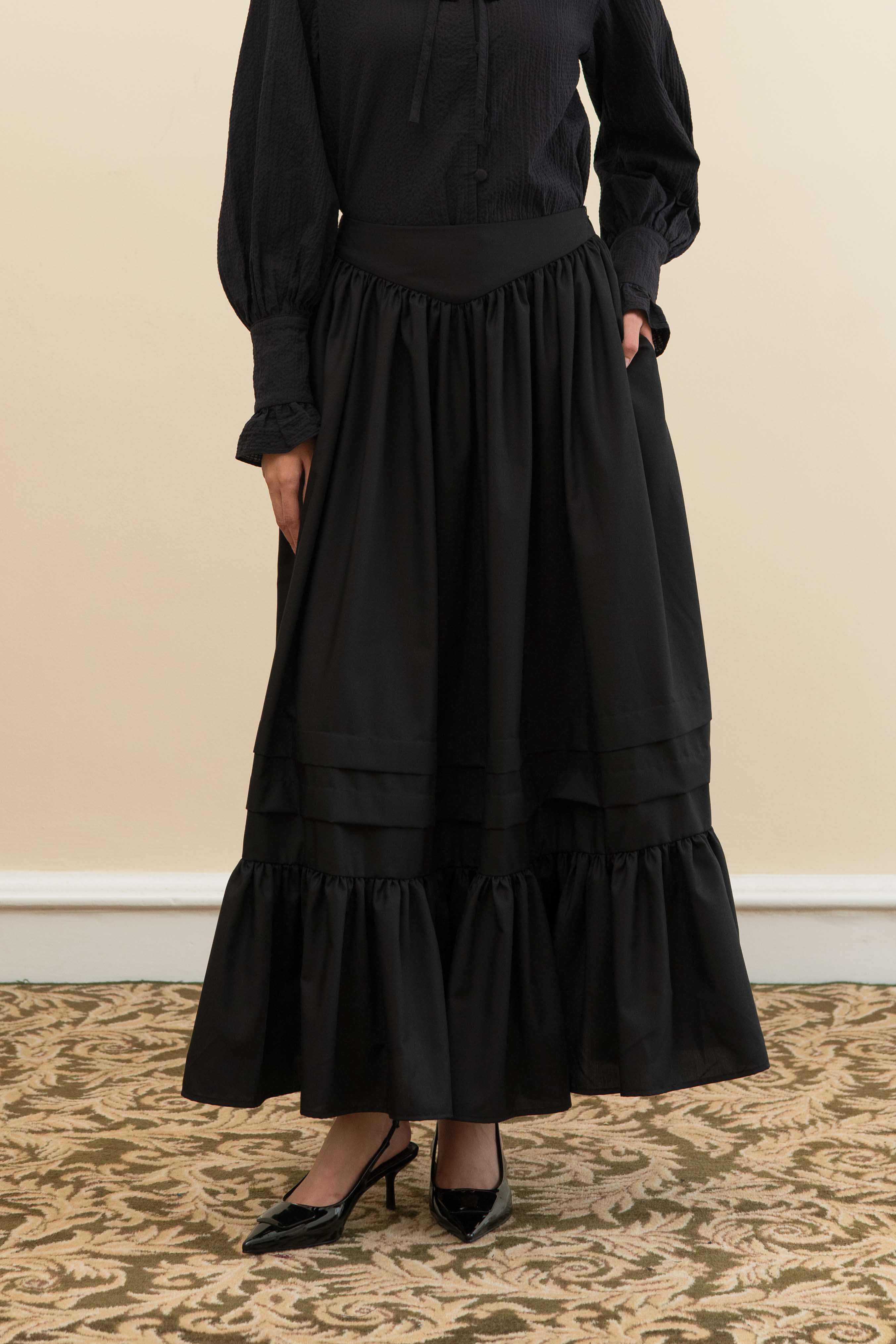 Vivienne Skirt in Black 