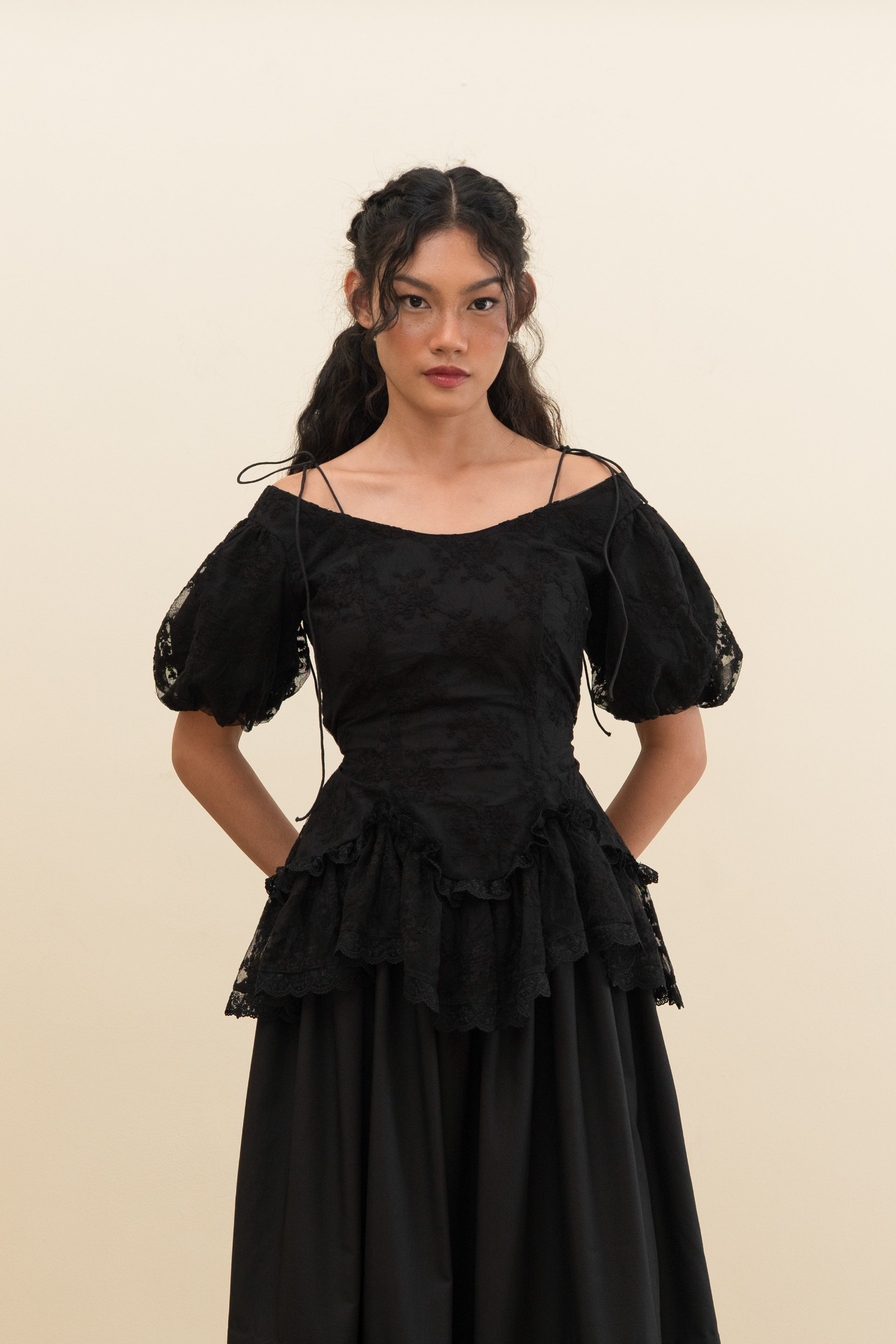 Emily Blouse in Black