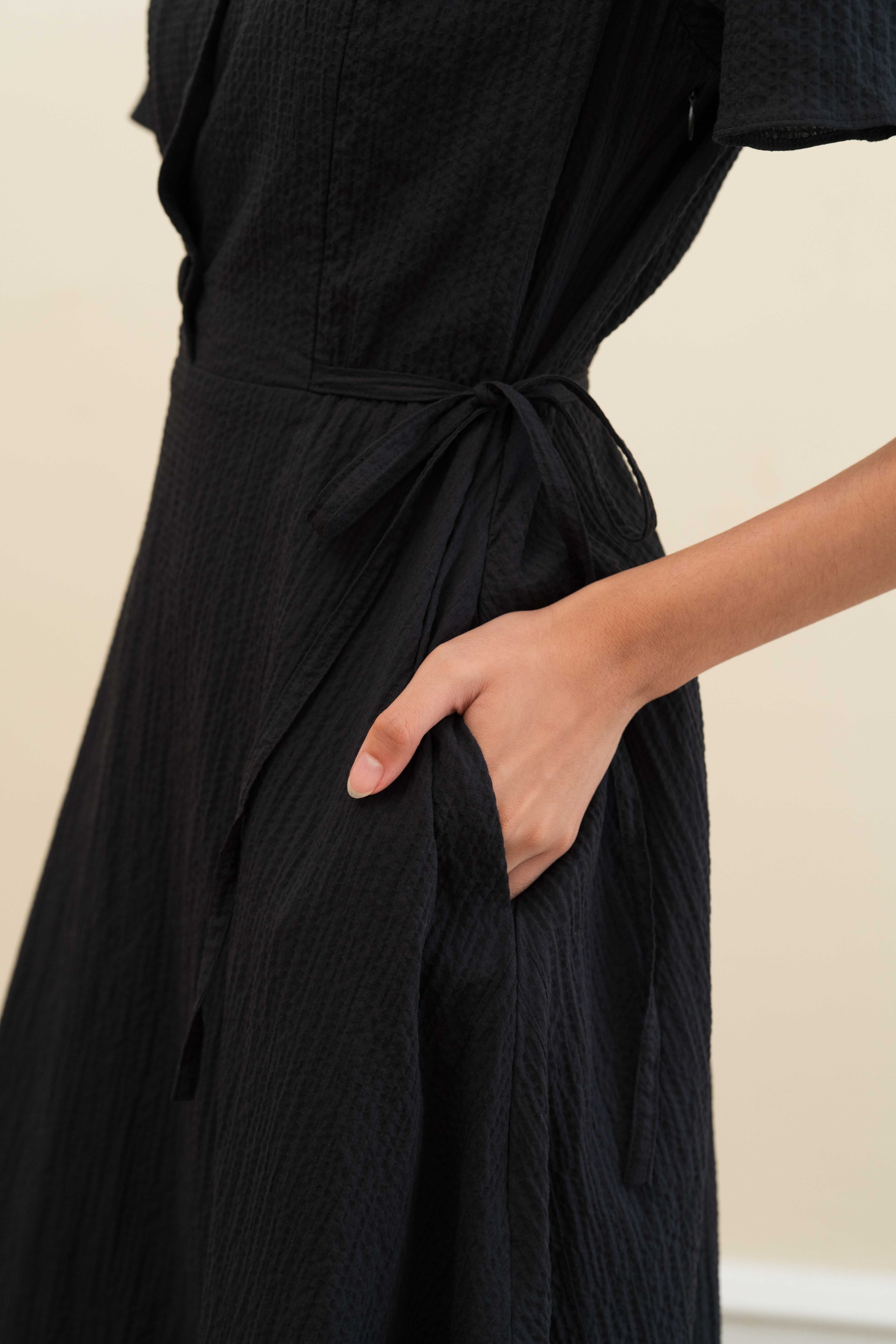 BLOSSOMwithSTARRY Adaline Dress in Black
