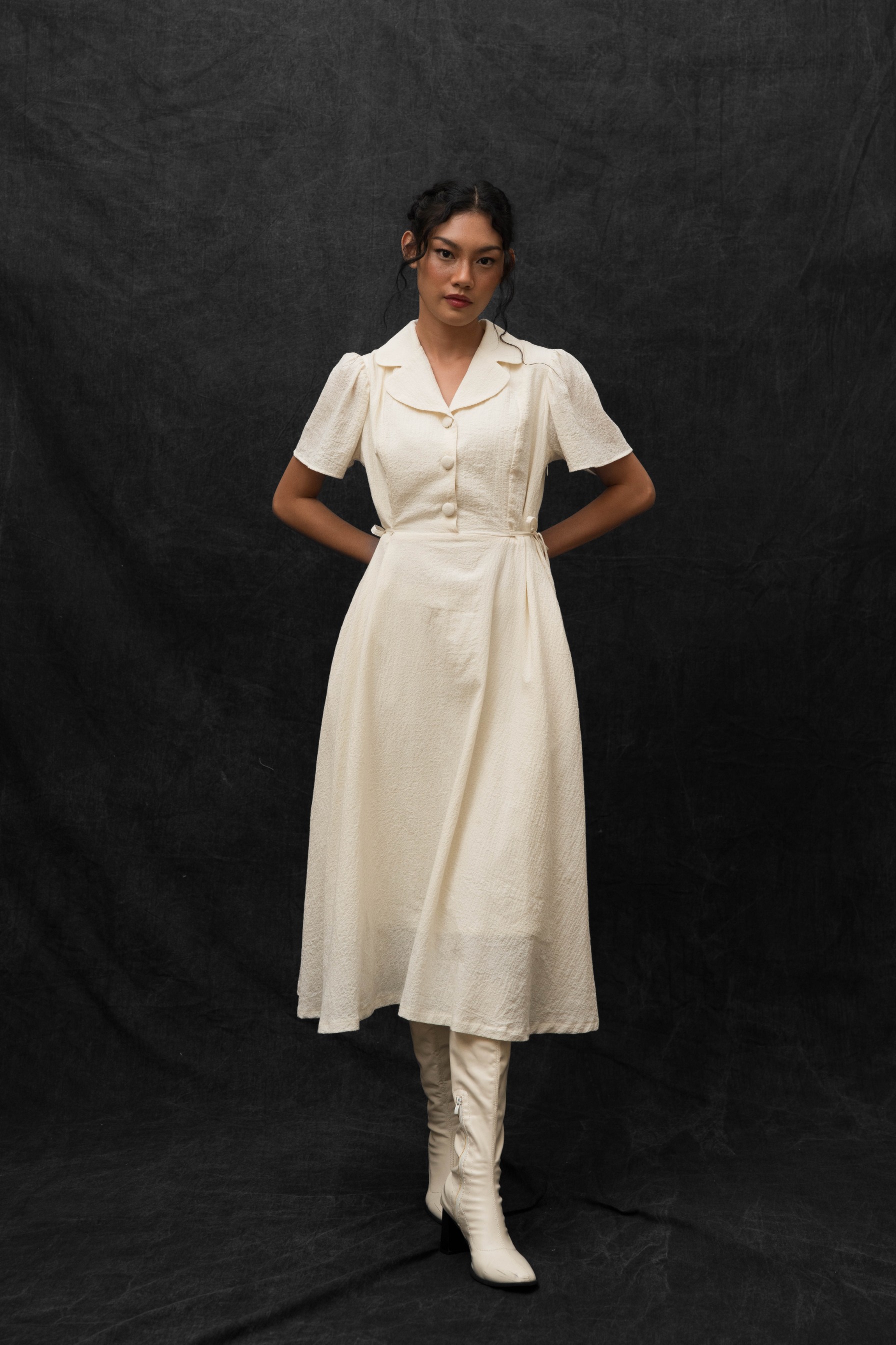 BLOSSOMwithSTARRY Adaline Dress in Beige