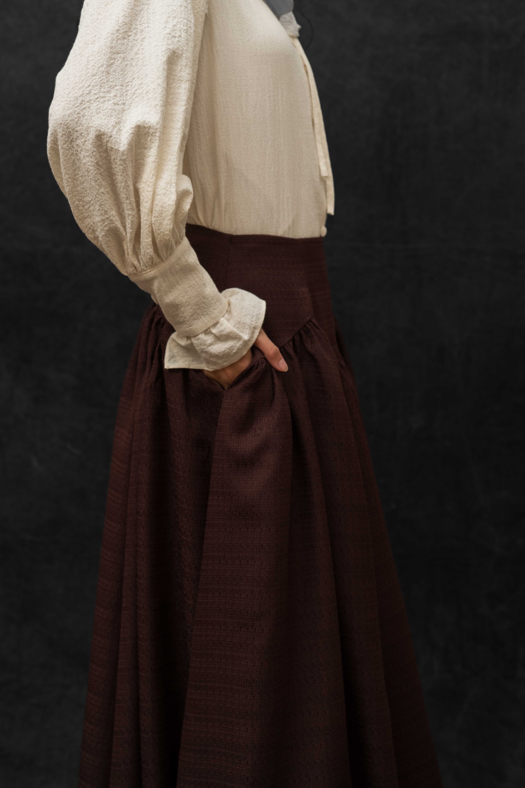 Mai Skirt in Brown 