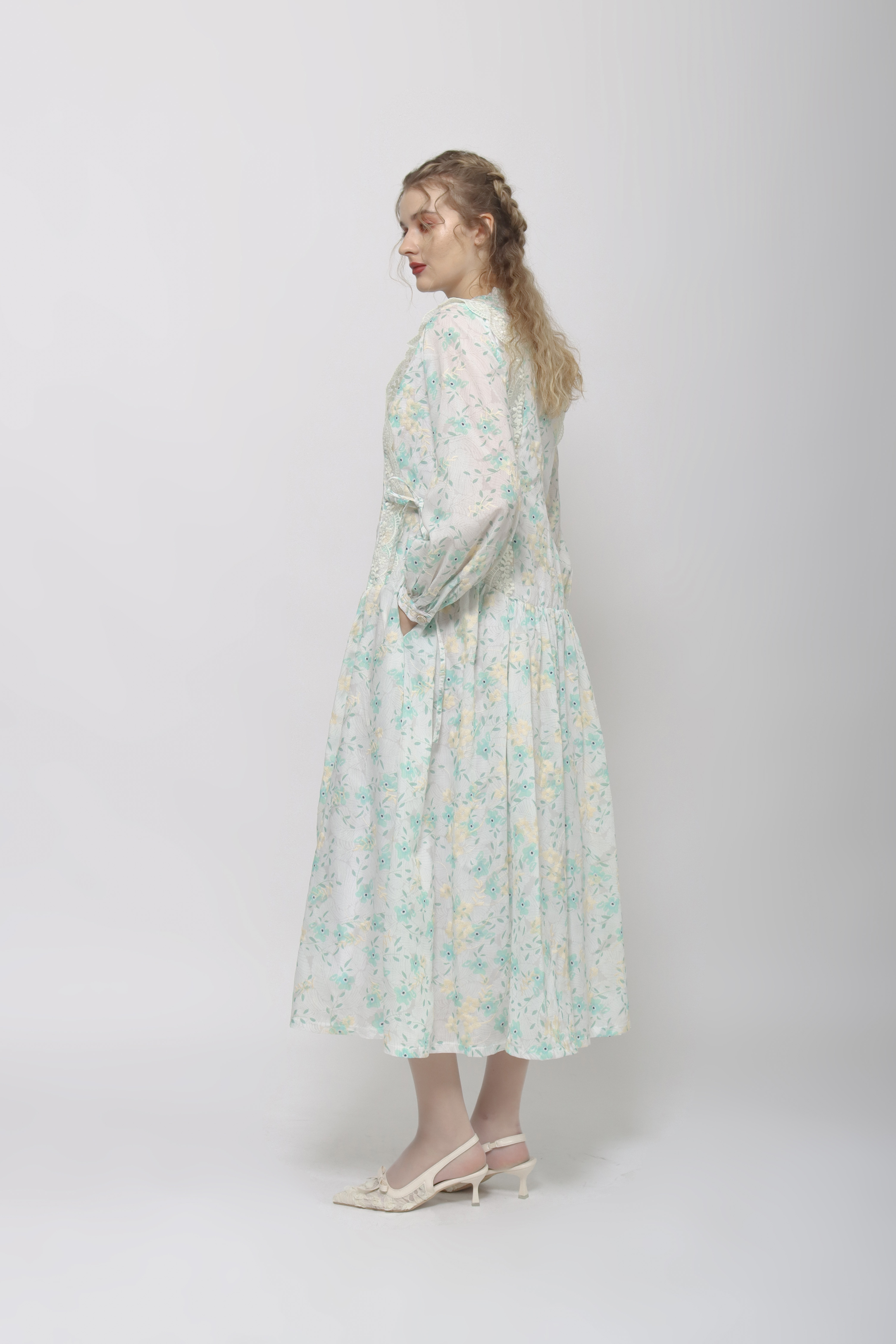 Sylvie Dress in Mint-Beige Floral