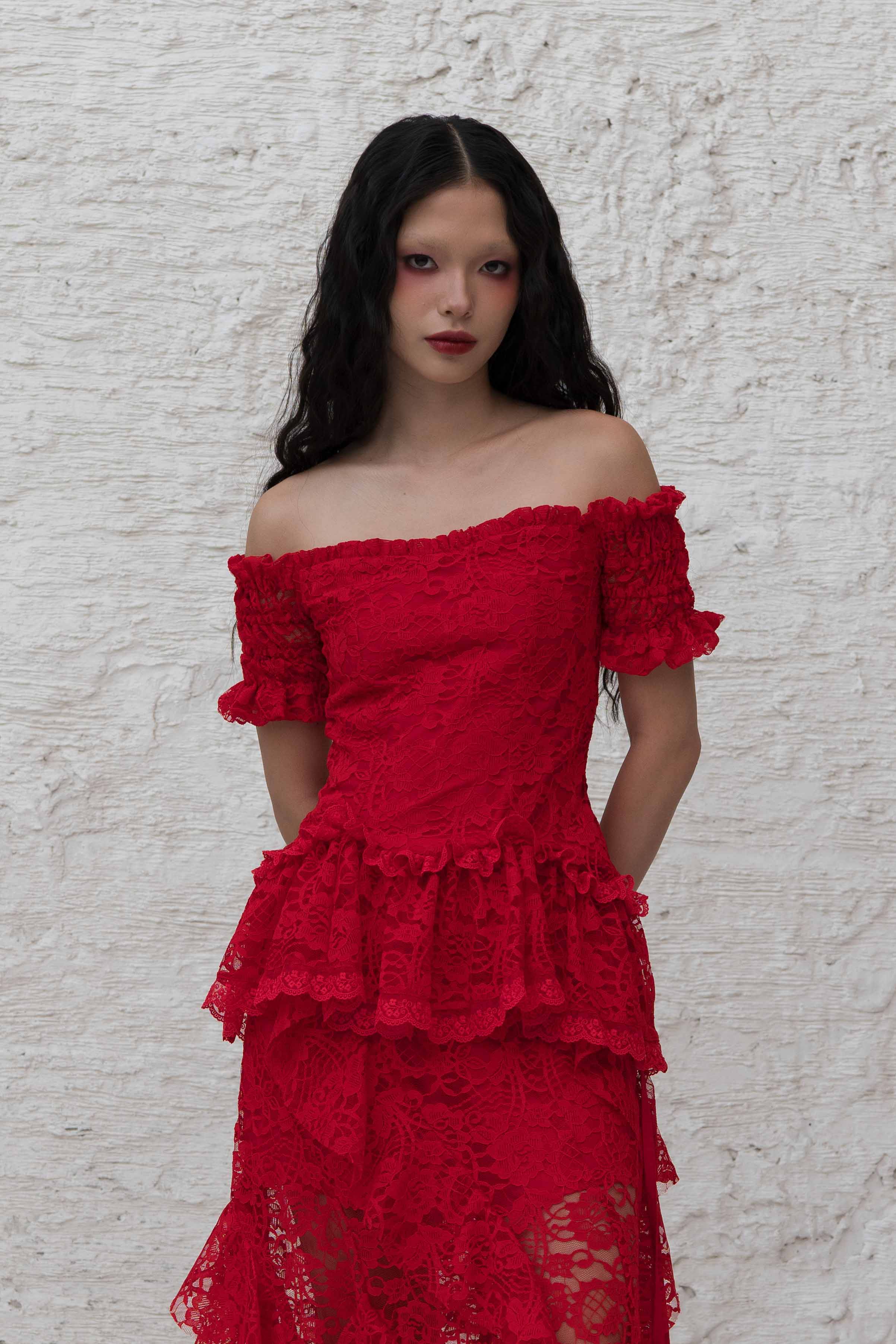 Lunaria Blouse in Red