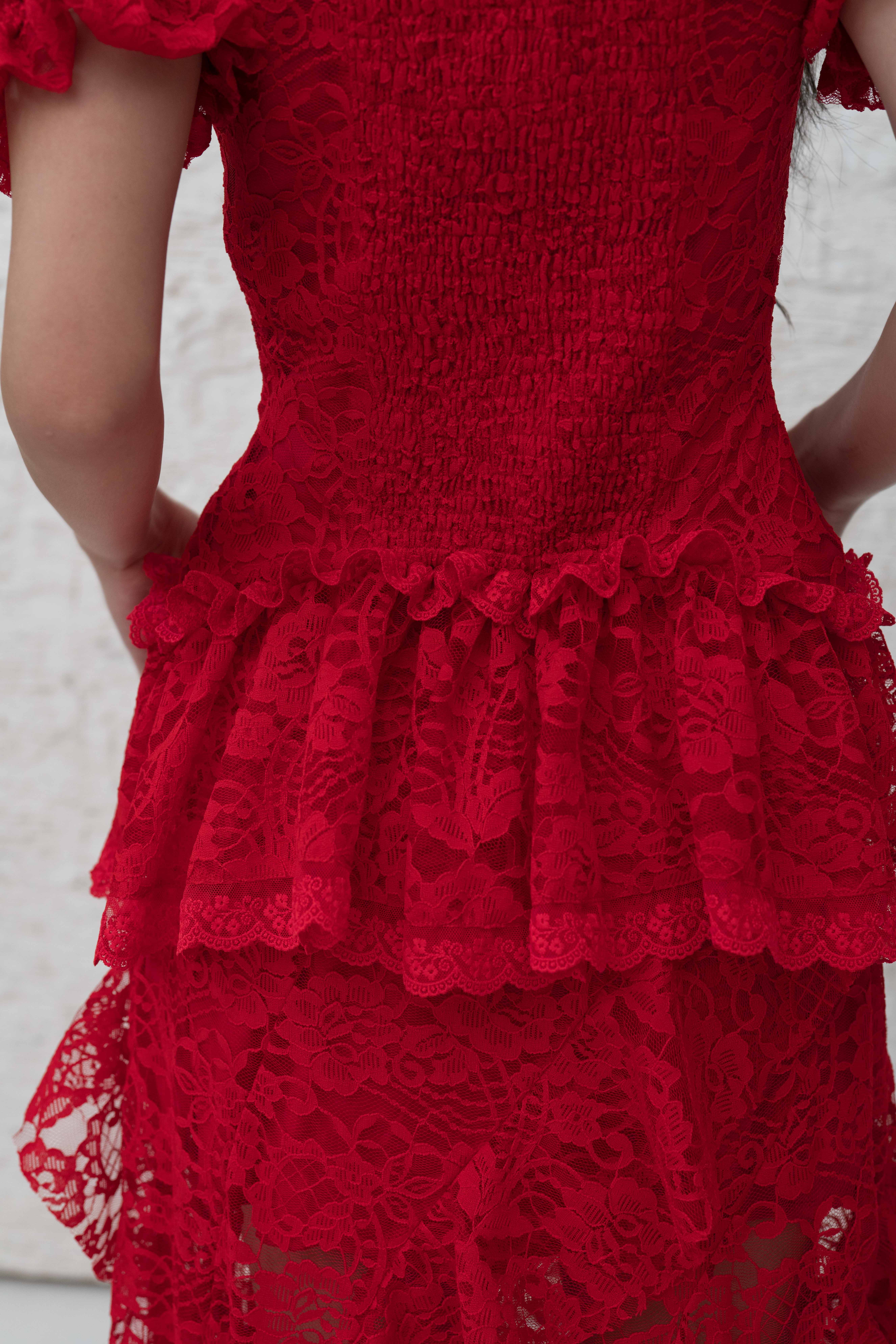 Lunaria Blouse in Red
