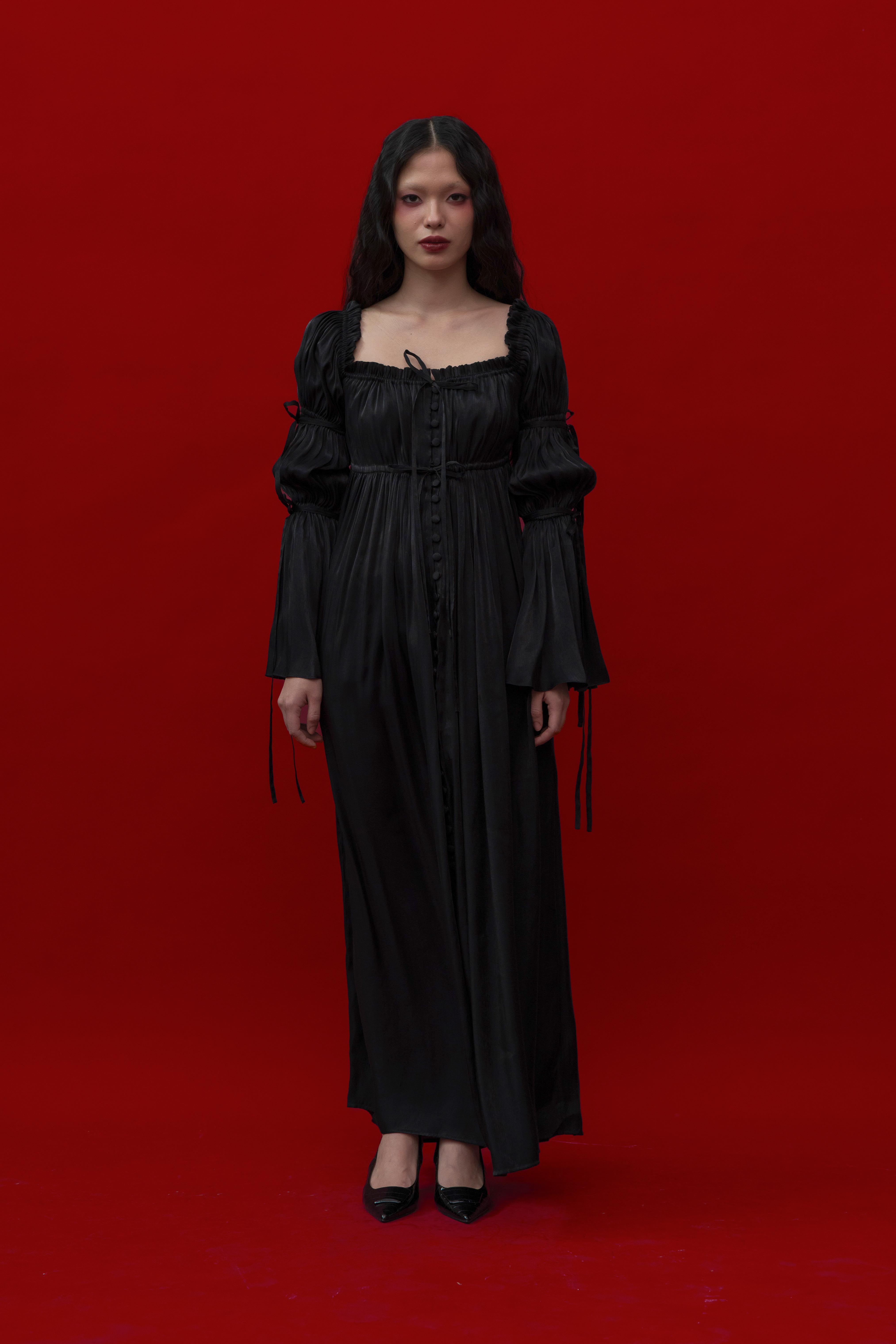 Lyra Dress in Black