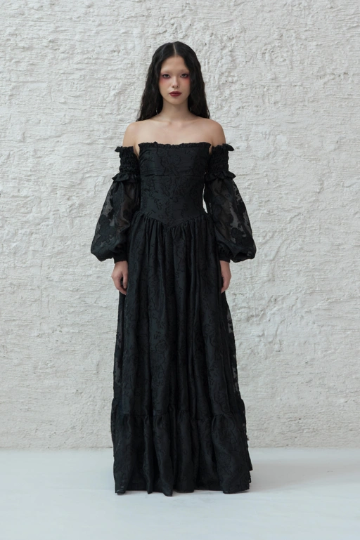 Averelle Dress in Black