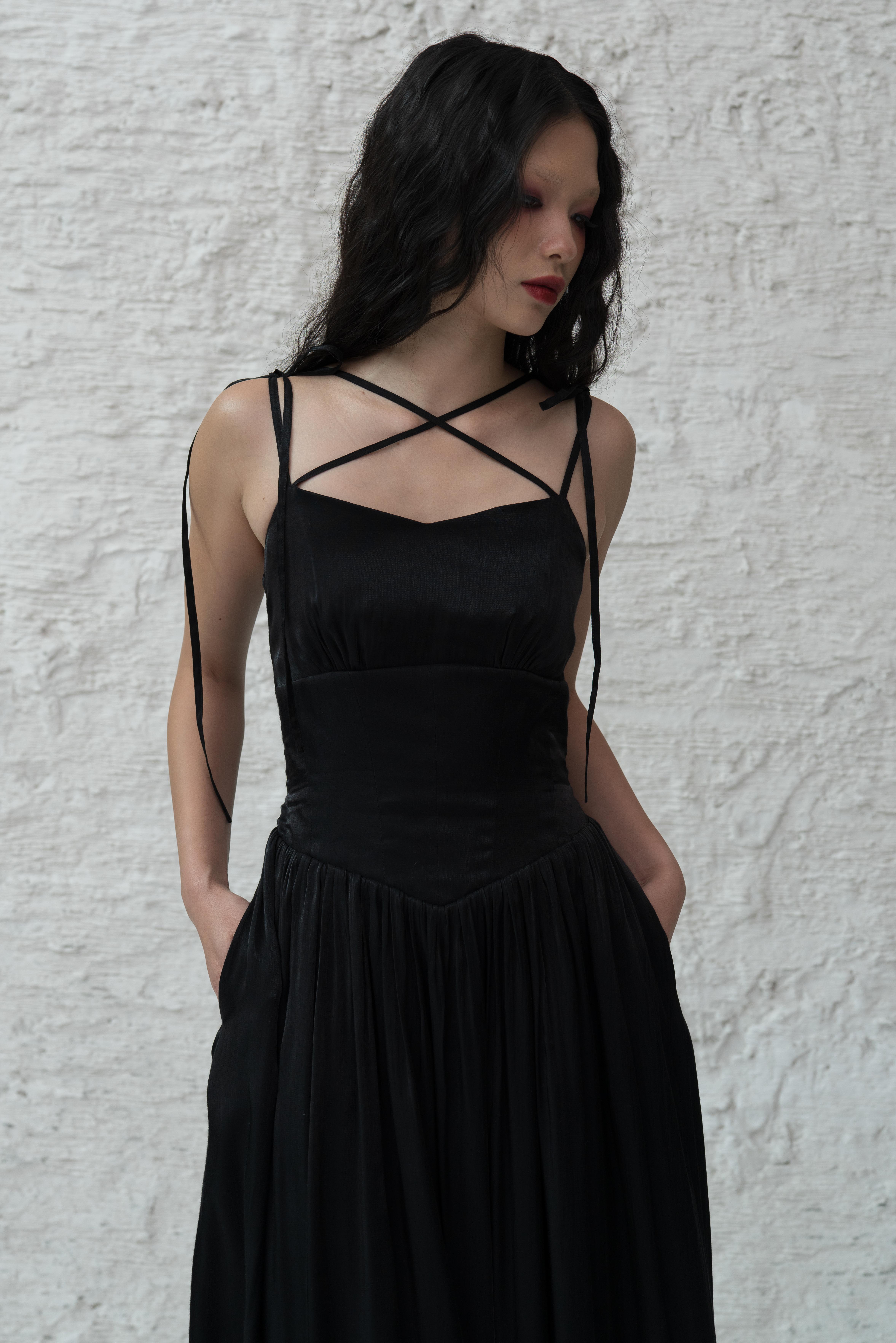 Liora Dress in Black