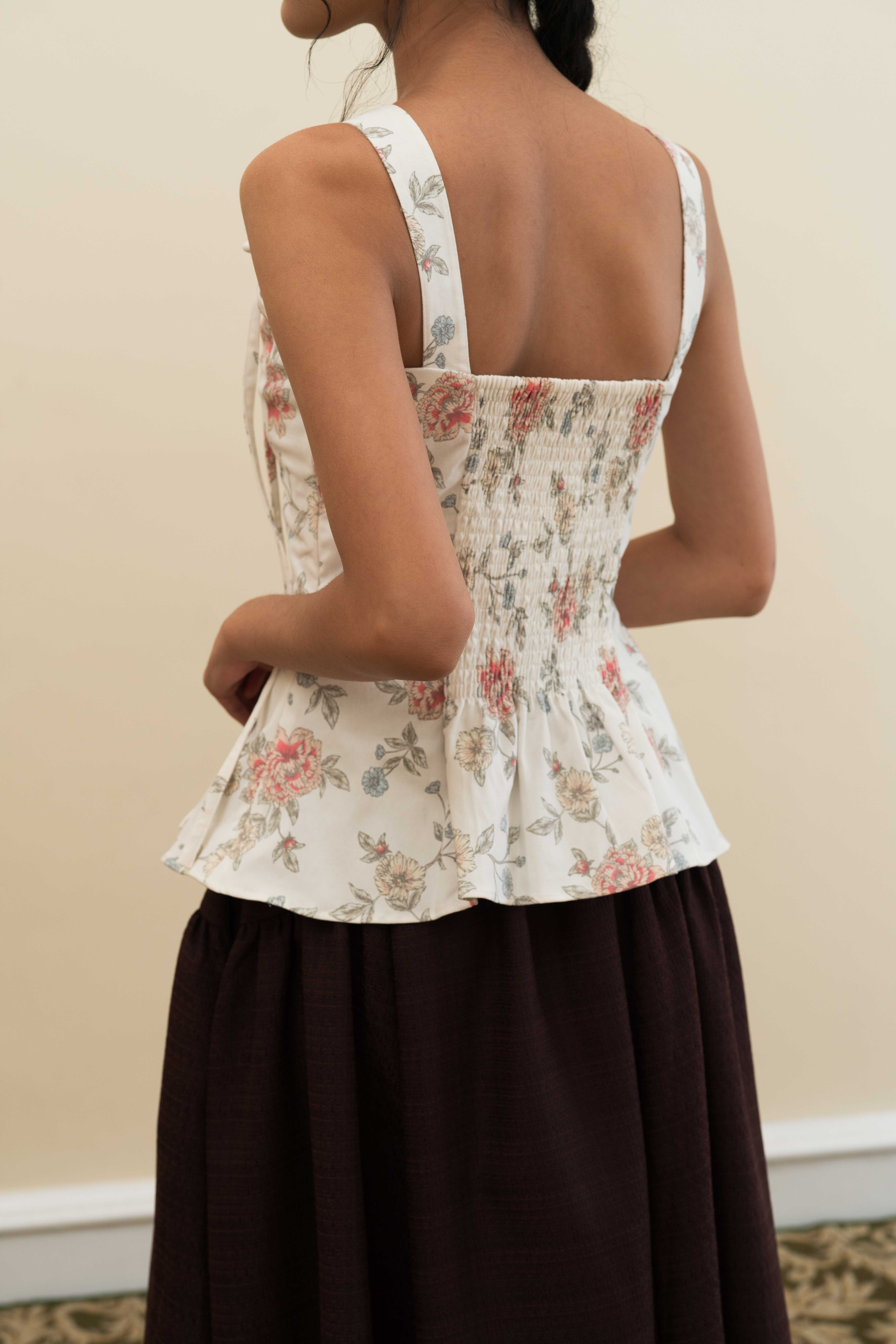 BLOSSOMwithSTARRY Luna Top in White Floral
