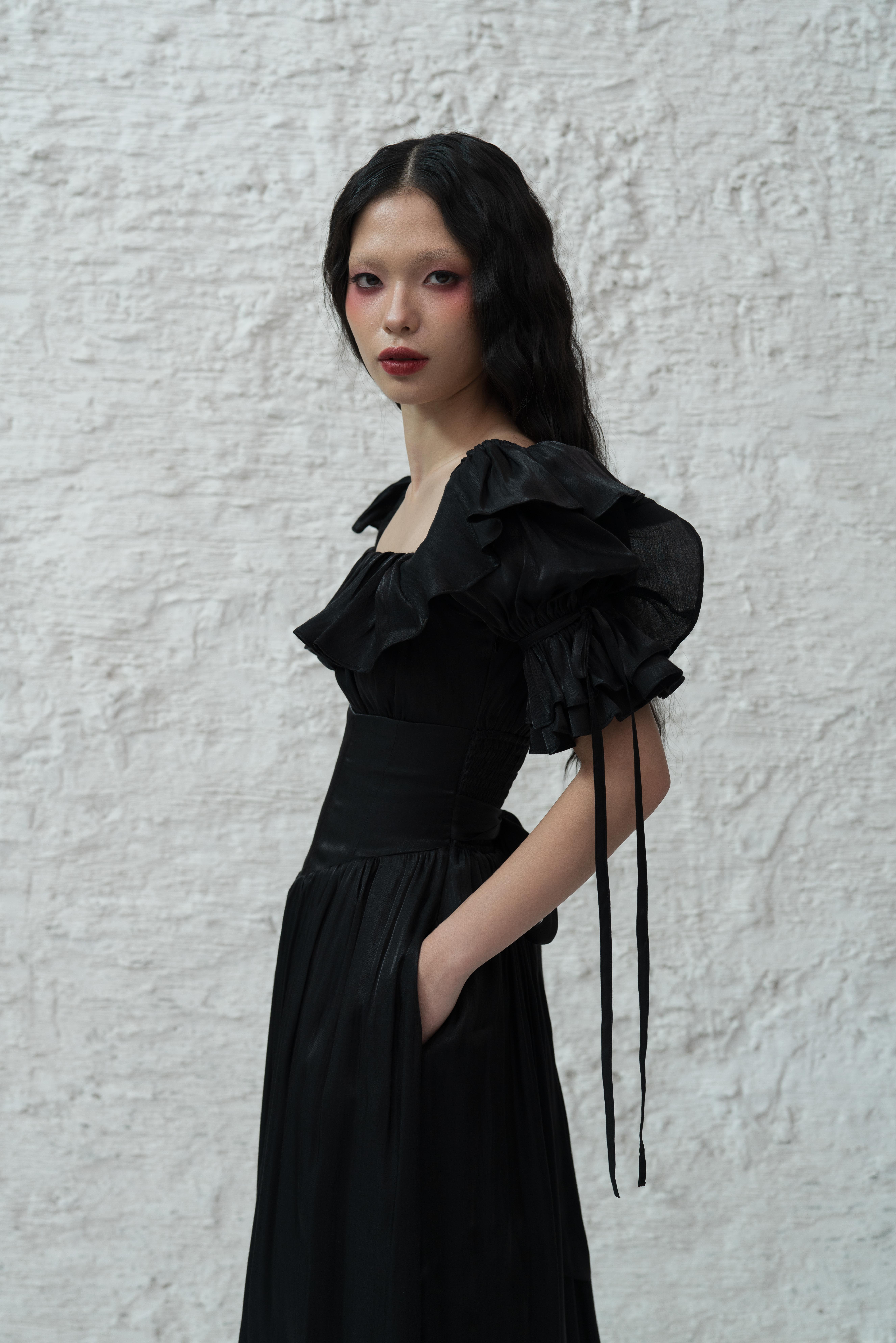 Moon Dress in Black