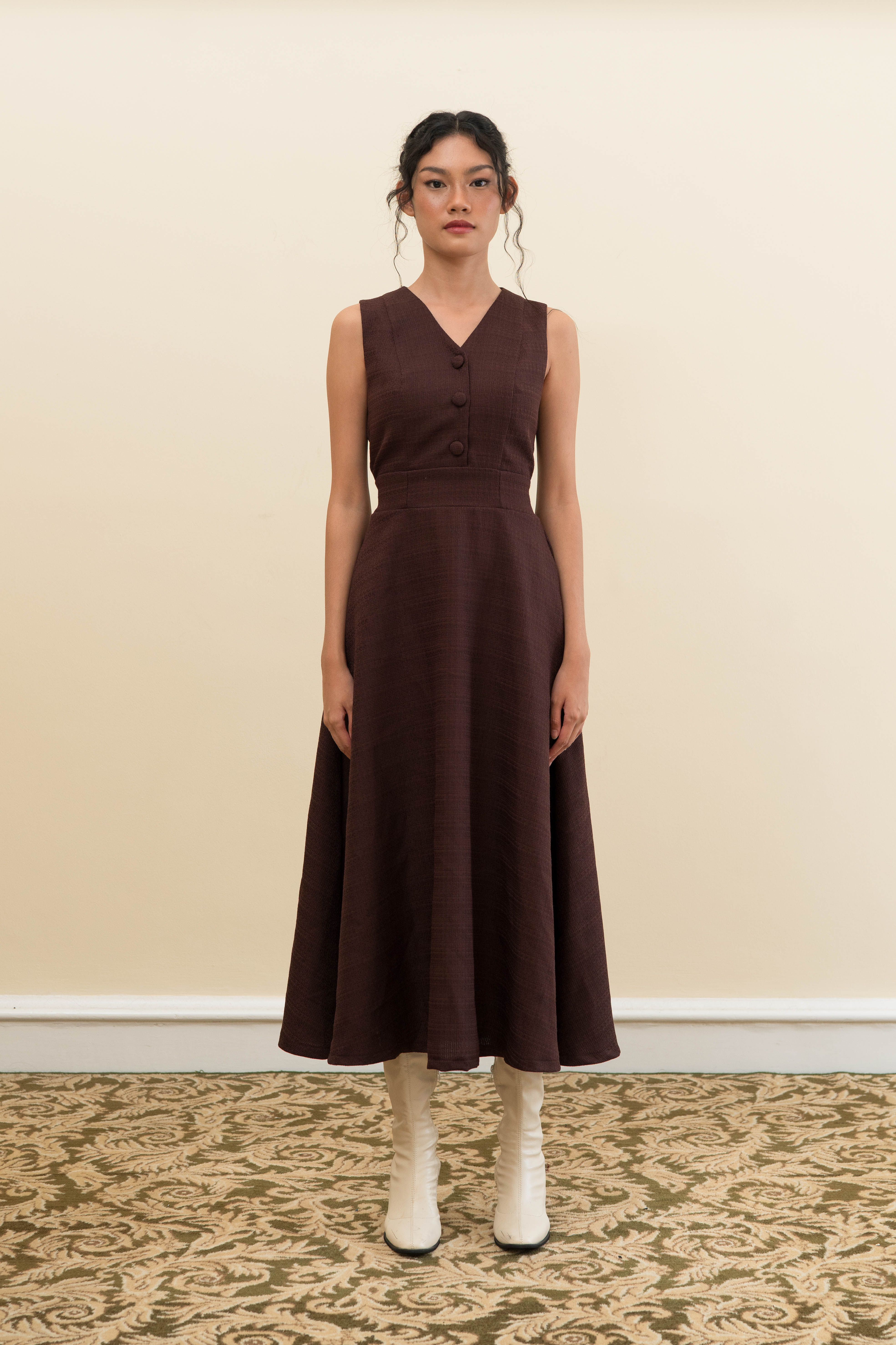 BLOSSOMwithSTARRY Vest Dress in Brown