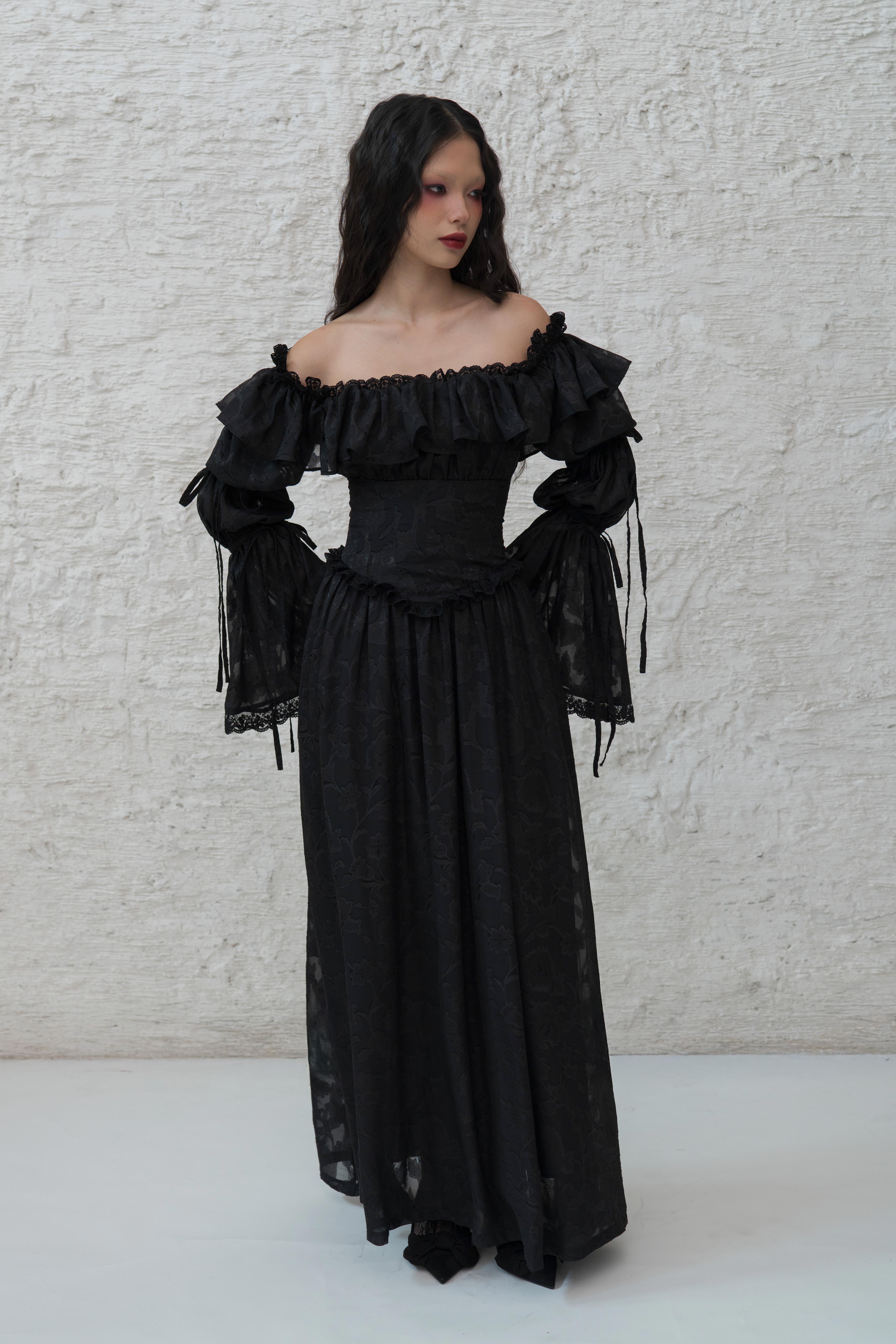 Eternal Dress in Black 