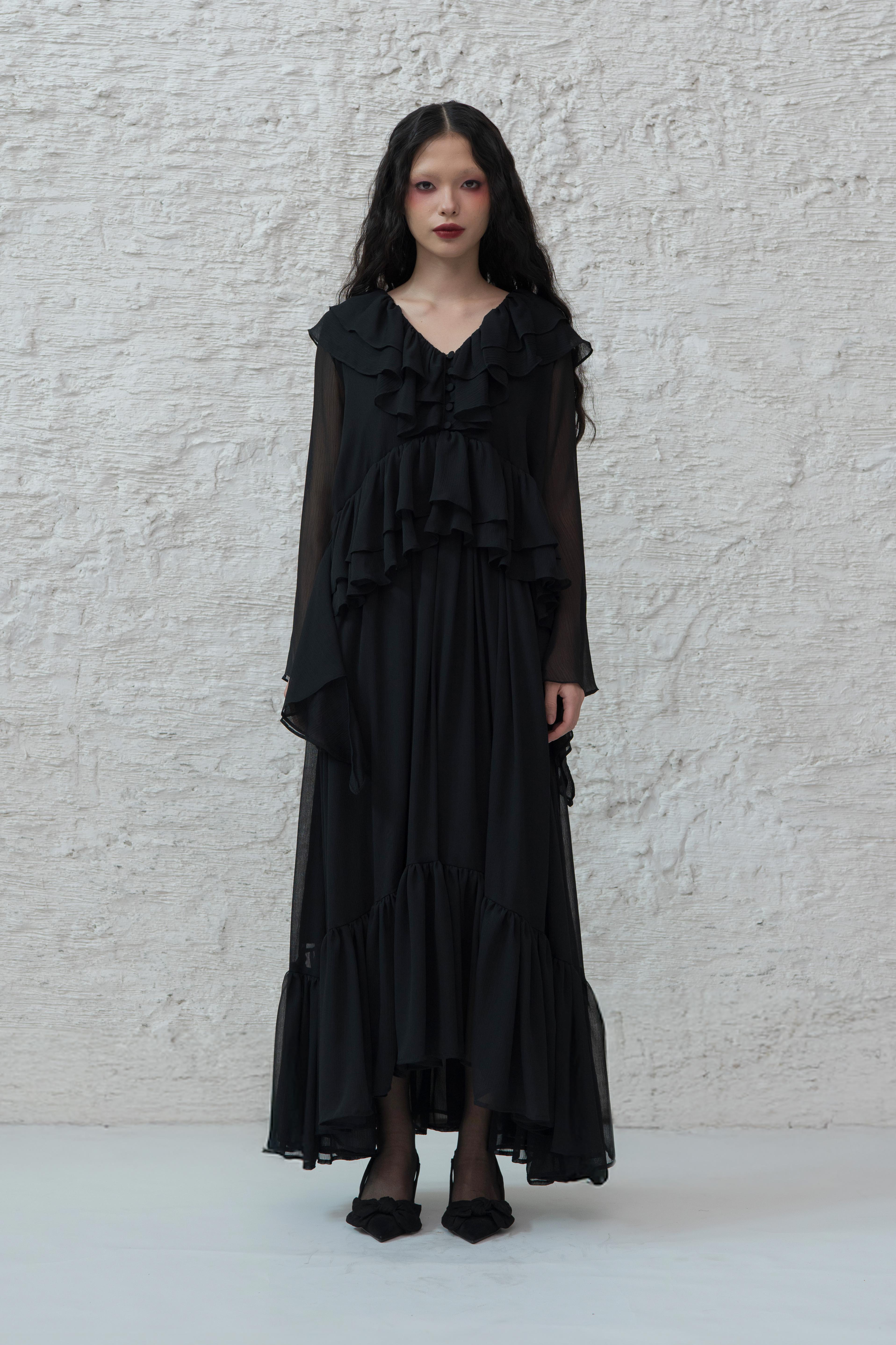 Sorenna Dress in Black