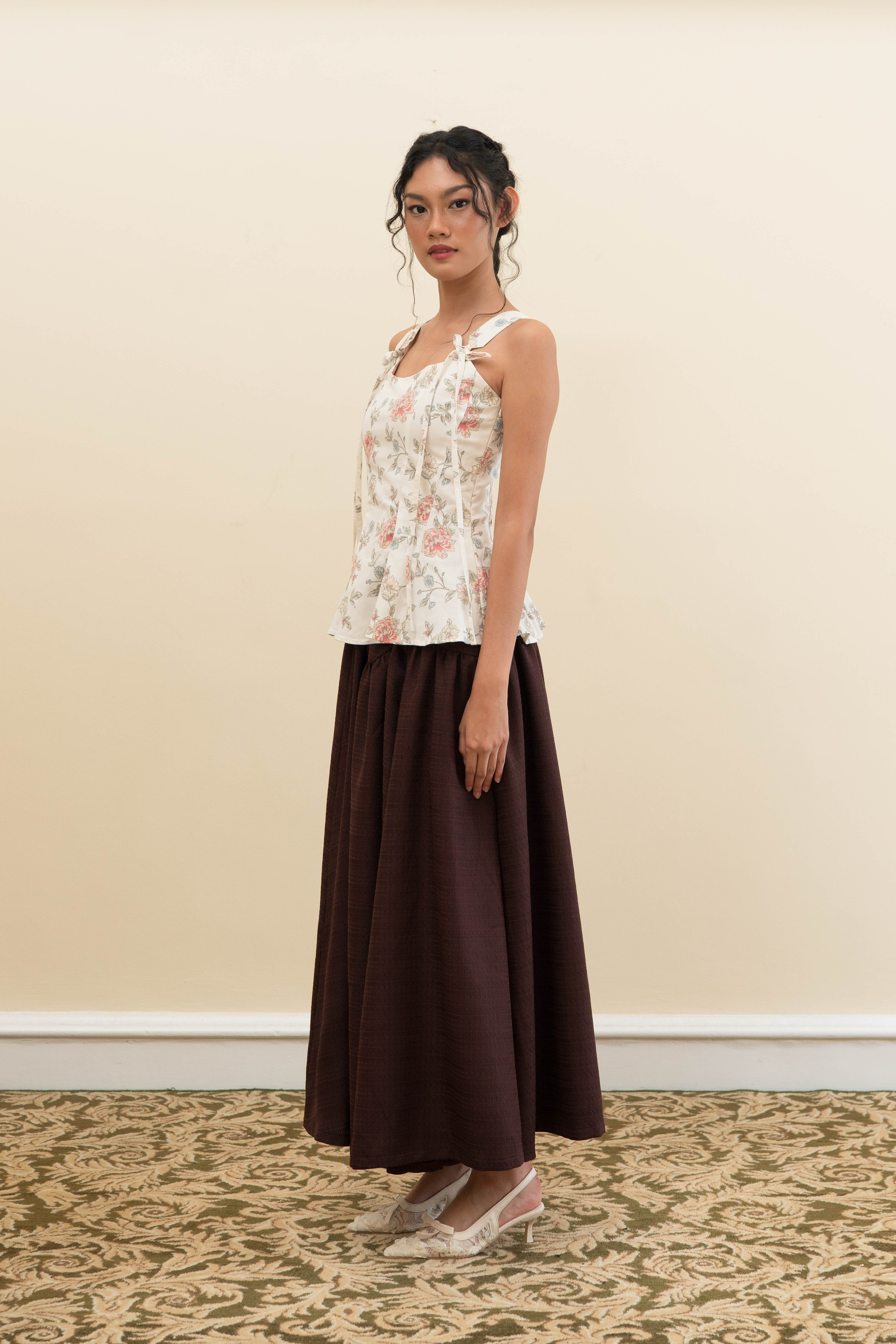 BLOSSOMwithSTARRY Luna Top in White Floral