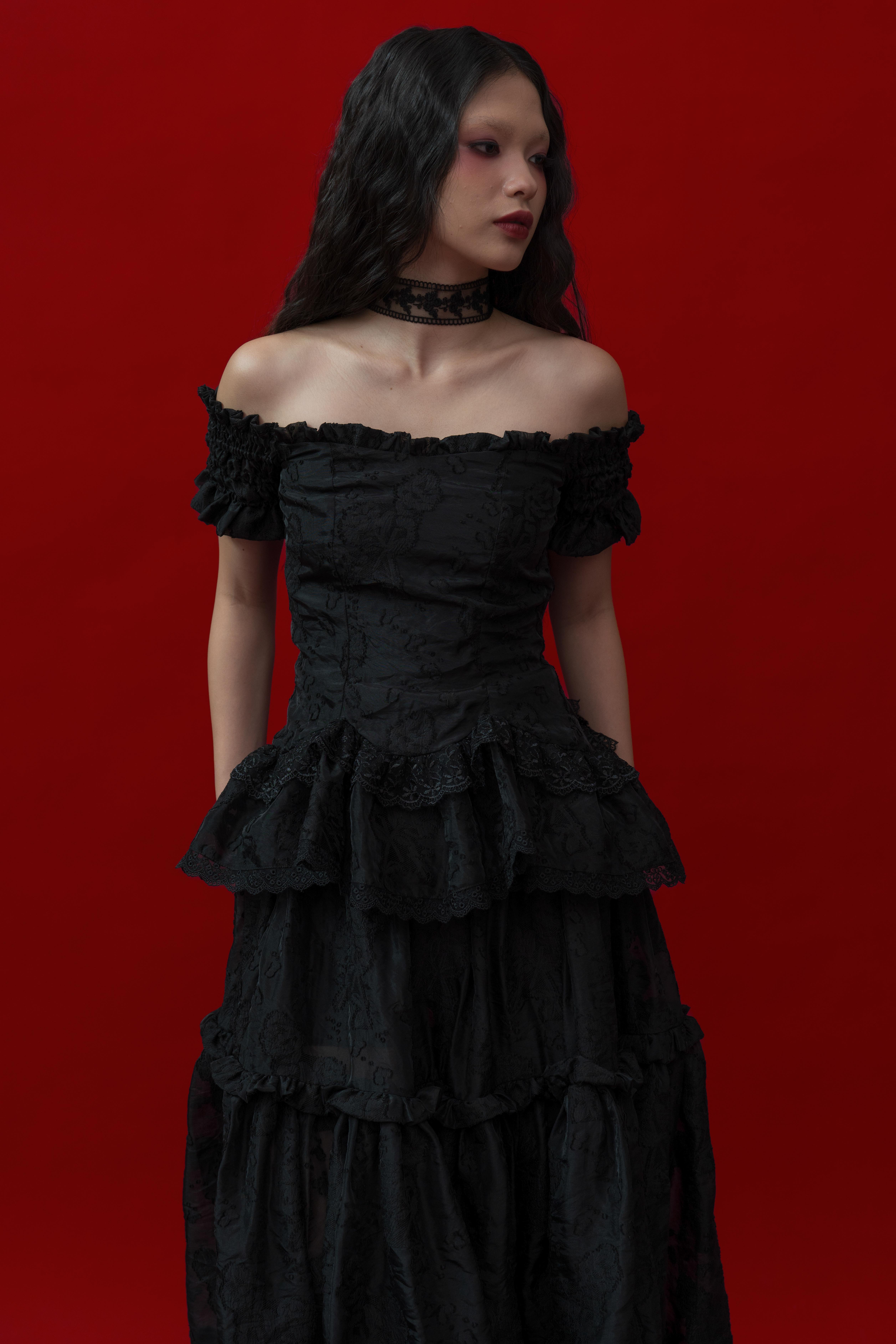 Lunaria Blouse in Black