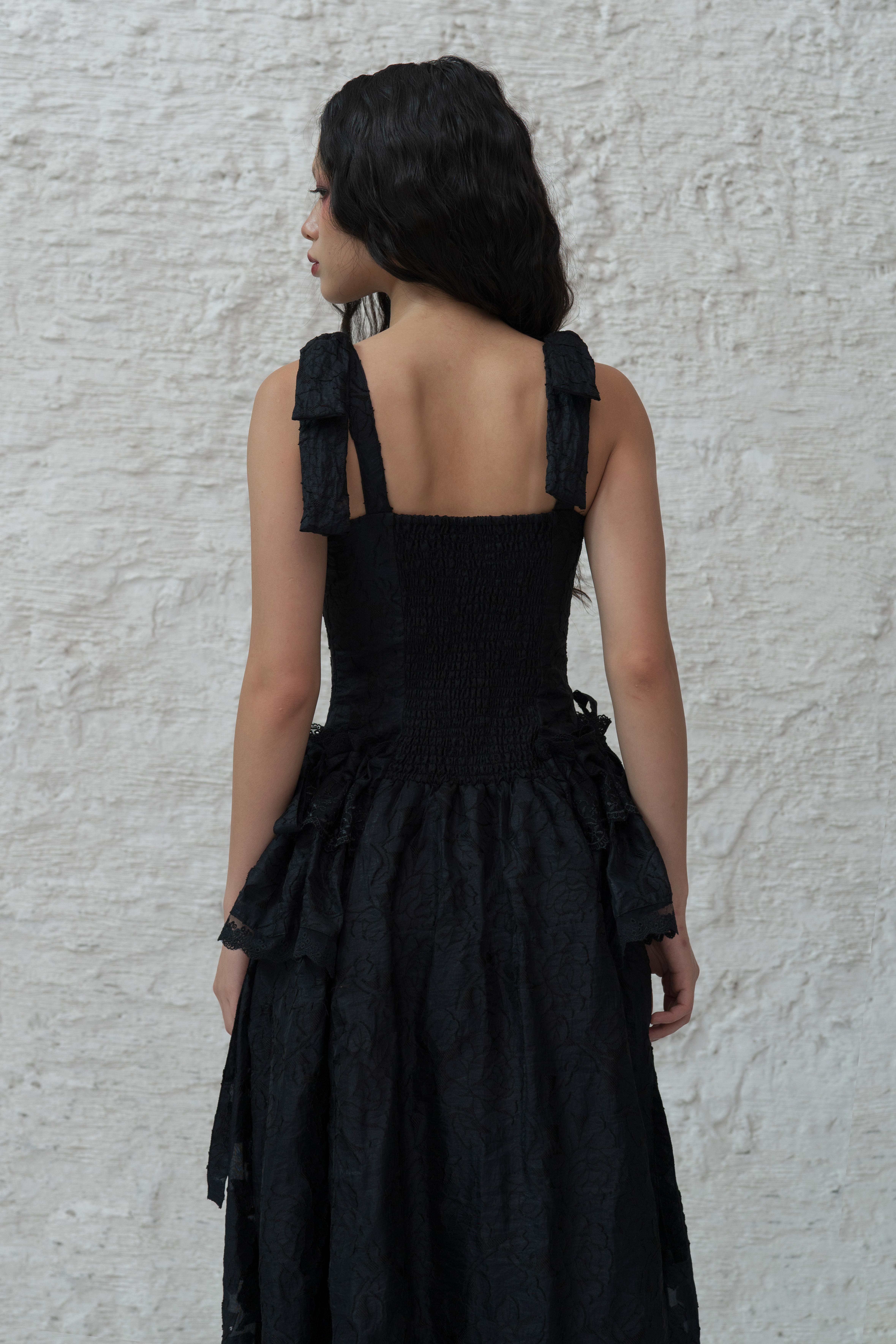 Circe Dress in Black