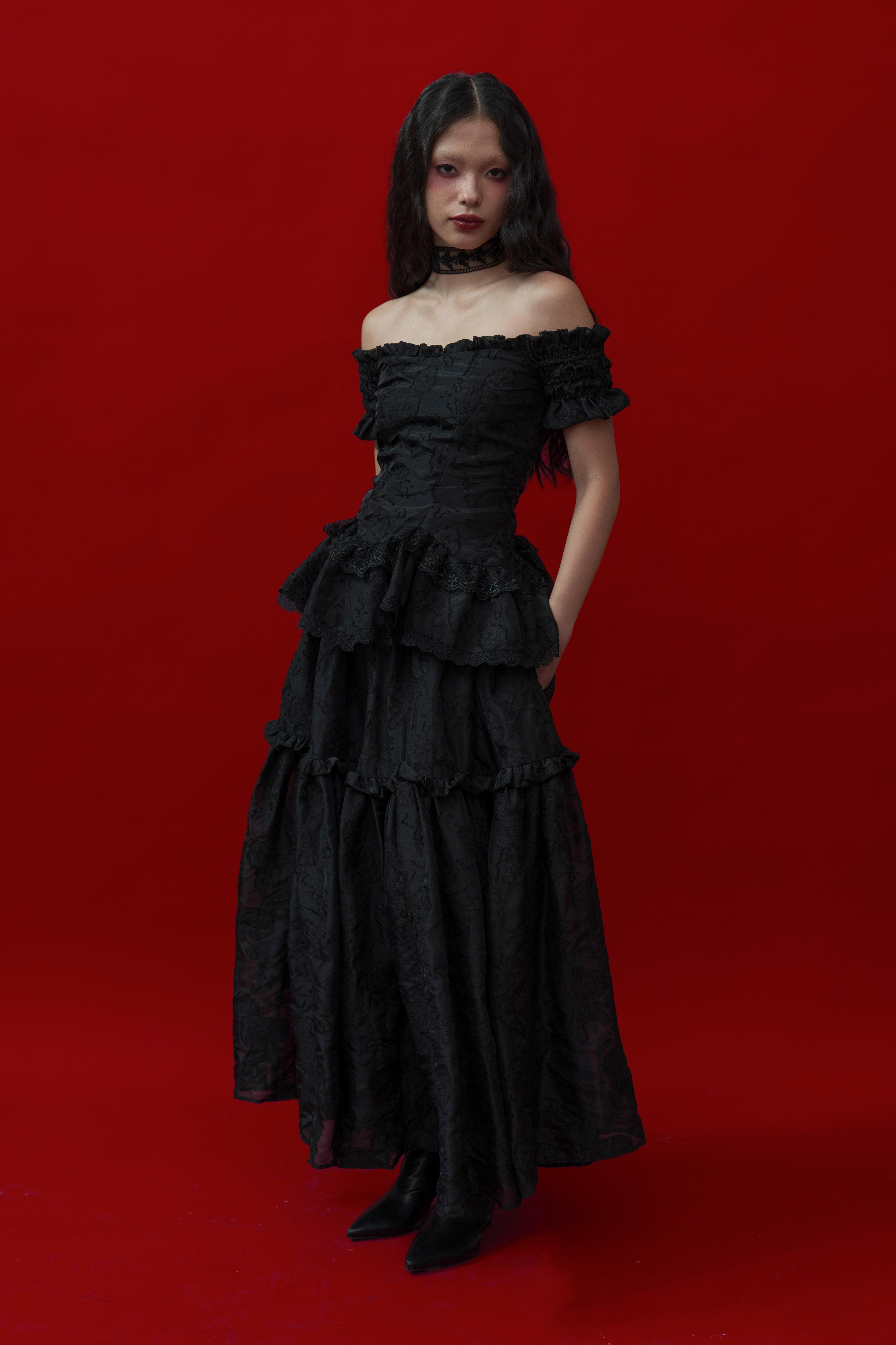 Lunaria Blouse in Black