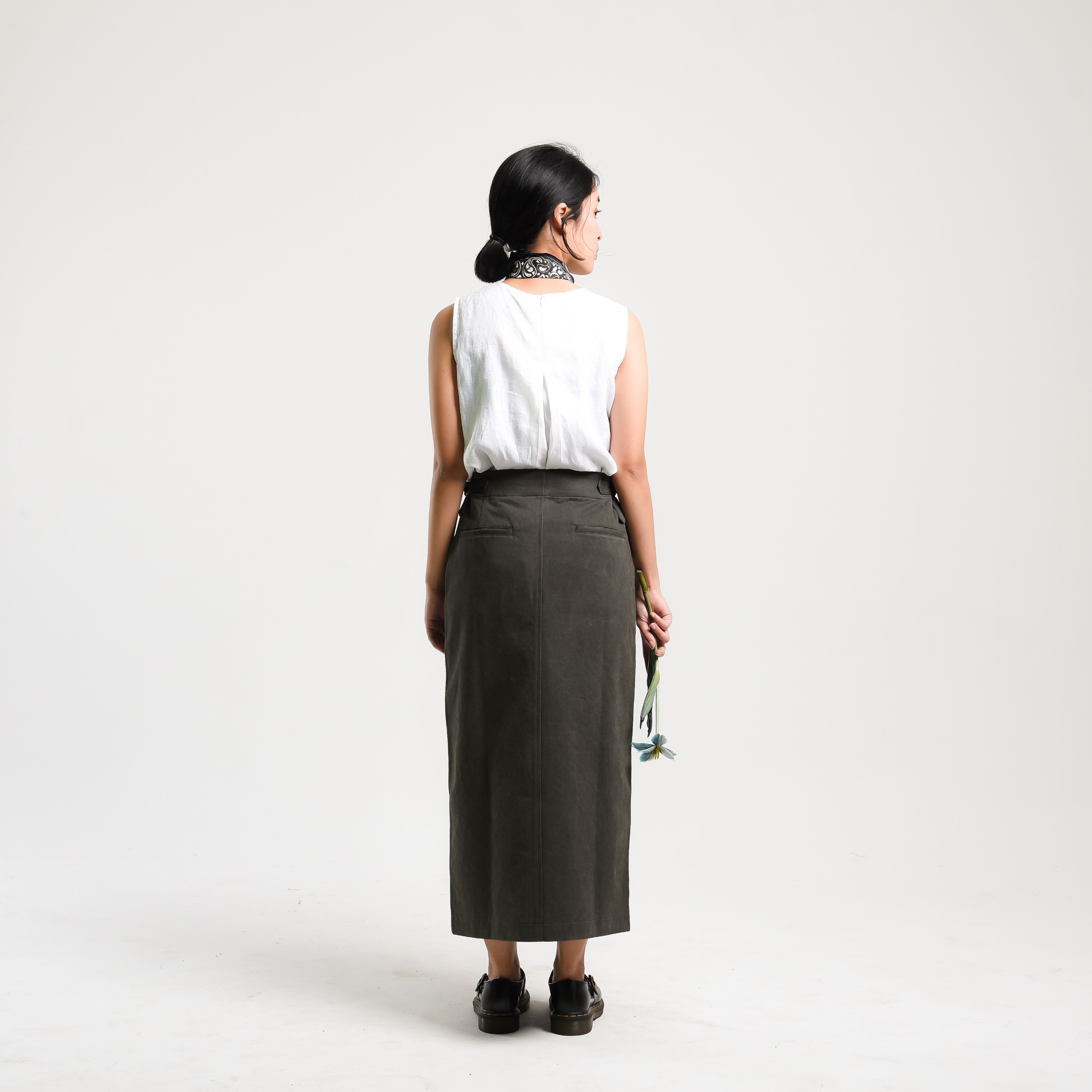 Dafodil Grey Buckle Skirt