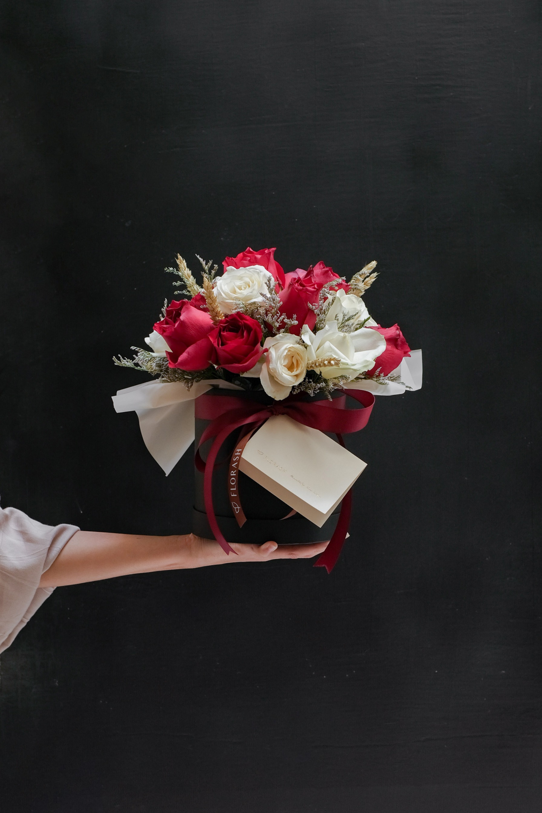 Rose White Box Medium