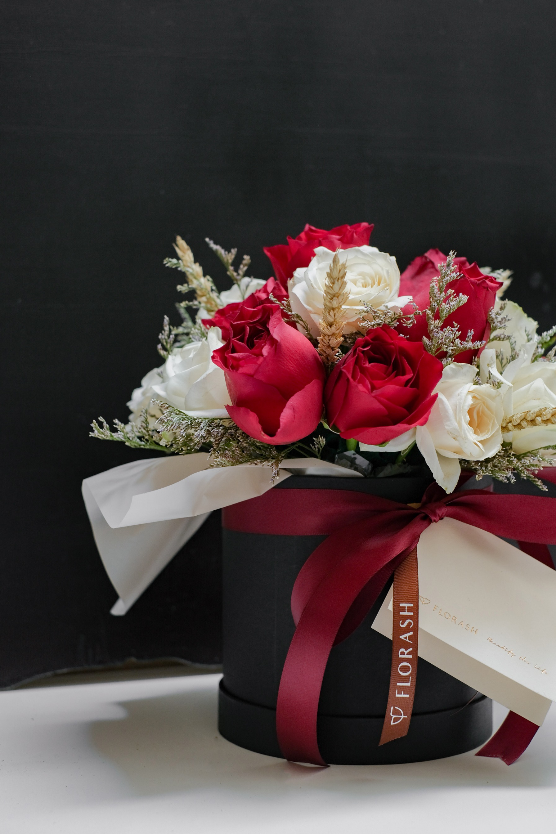 Rose White Box Medium