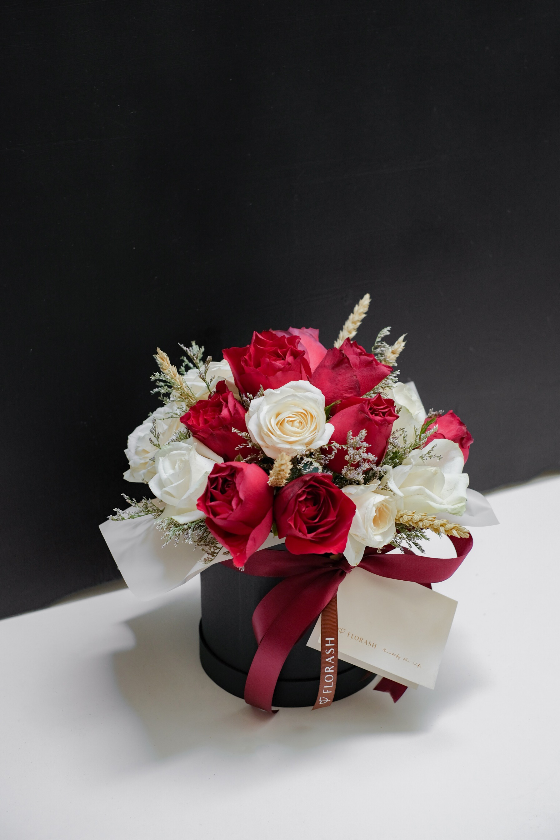 Rose White Box Medium