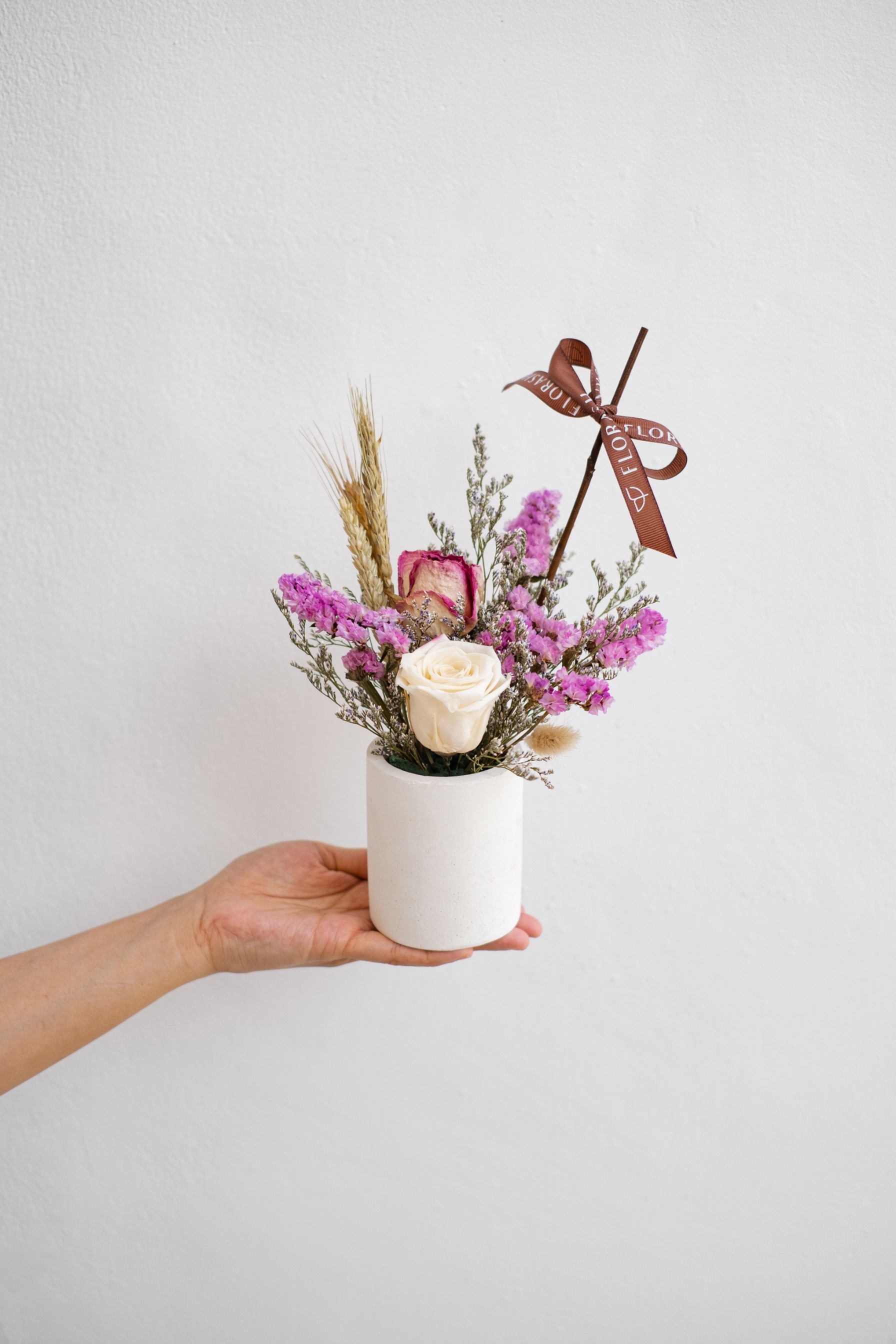 Rose Statice Vase Small
