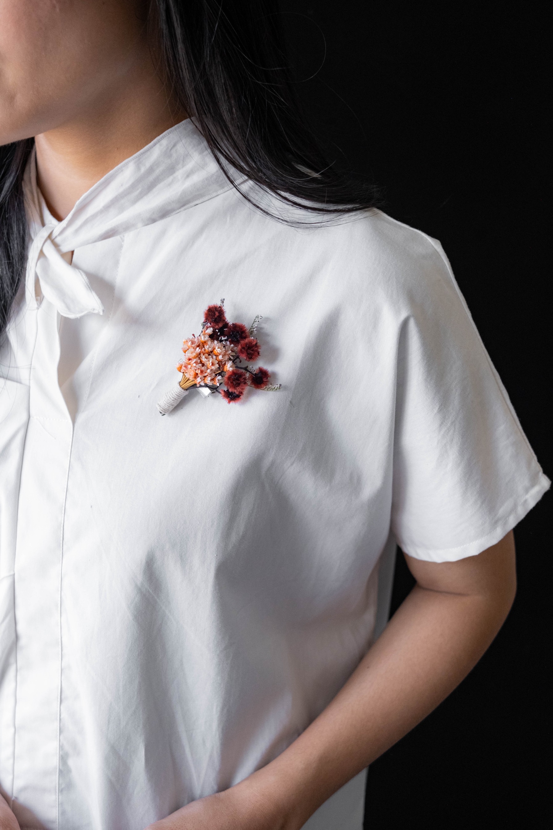 Kajuaruna Flower Pin