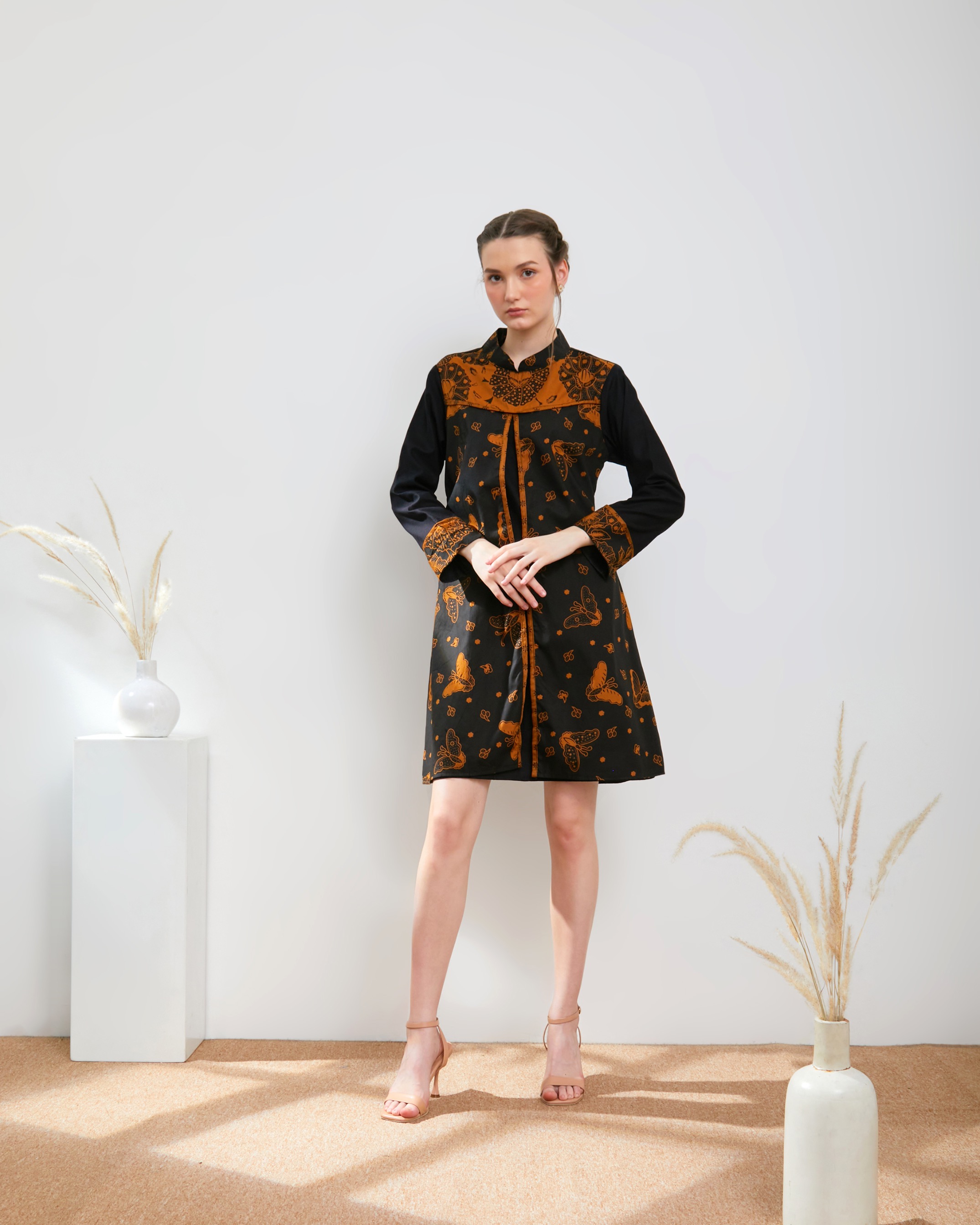 SELENA BUTTERFLY TUNIC BROWN