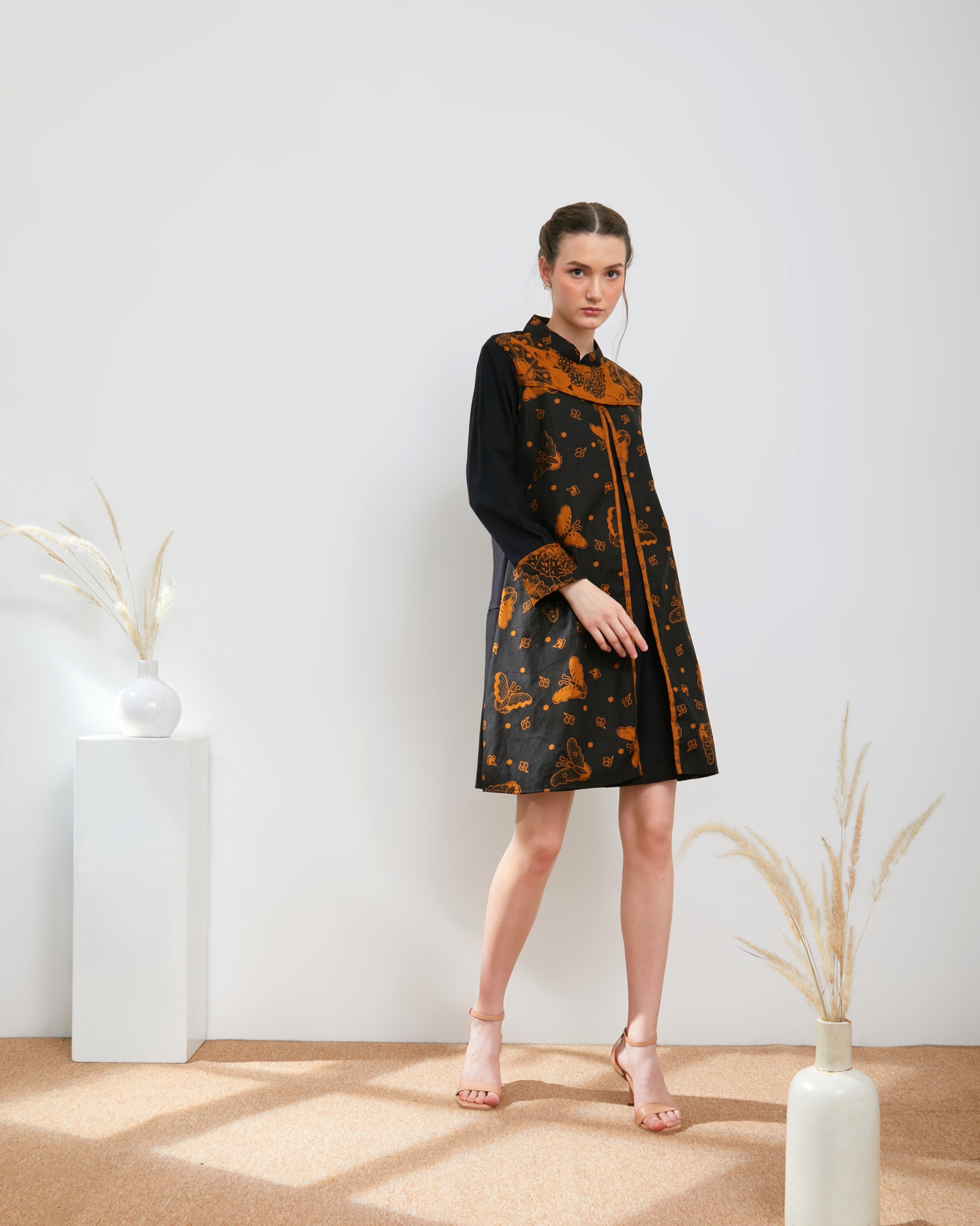 SELENA BUTTERFLY TUNIC BROWN