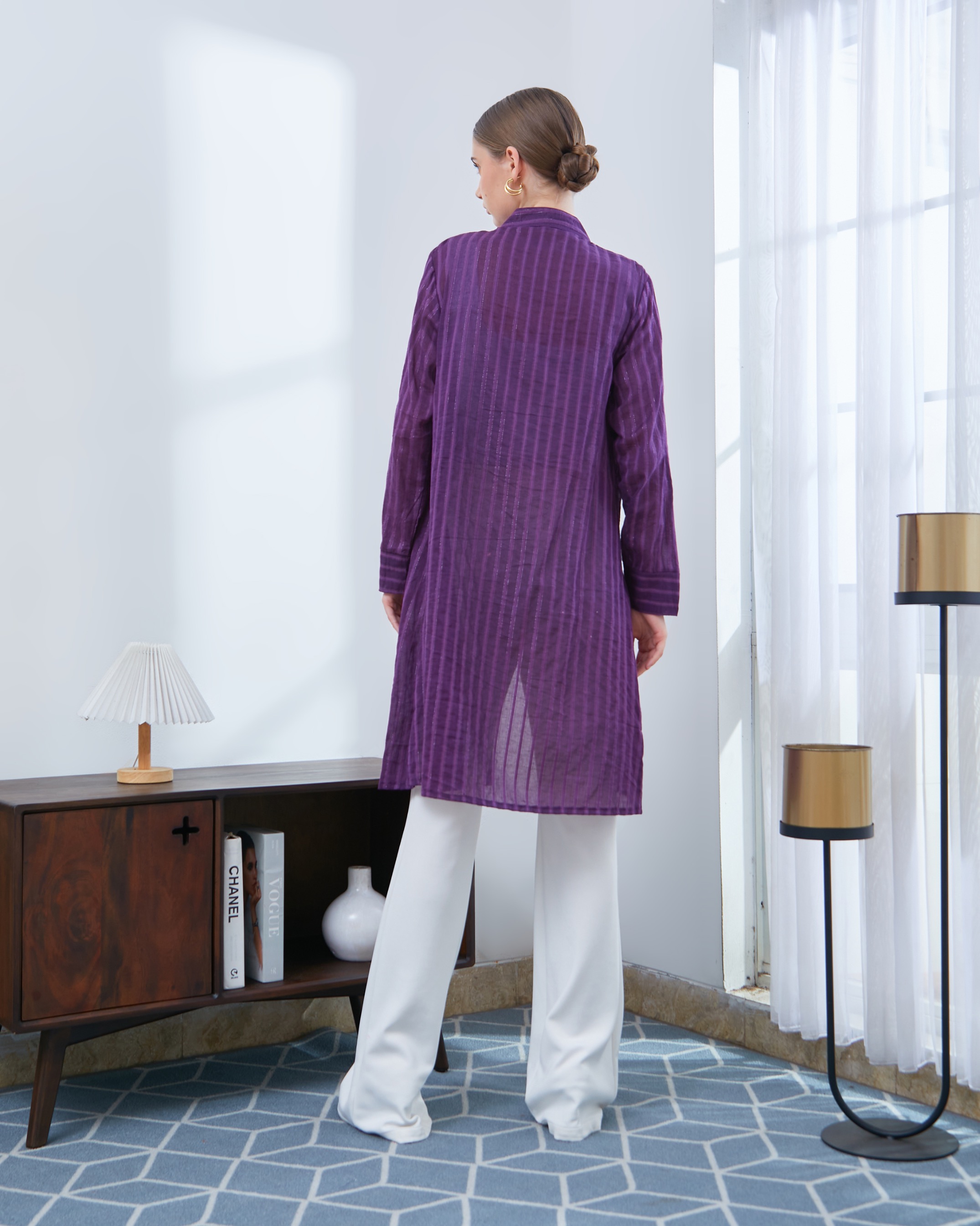 LAURA OUTER GRAPE 