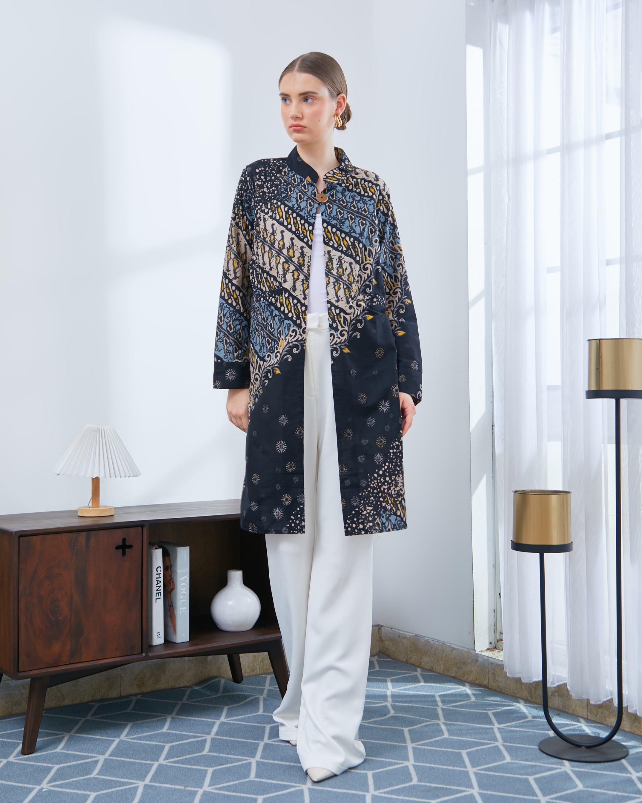 NAMEERA OUTER BLACK